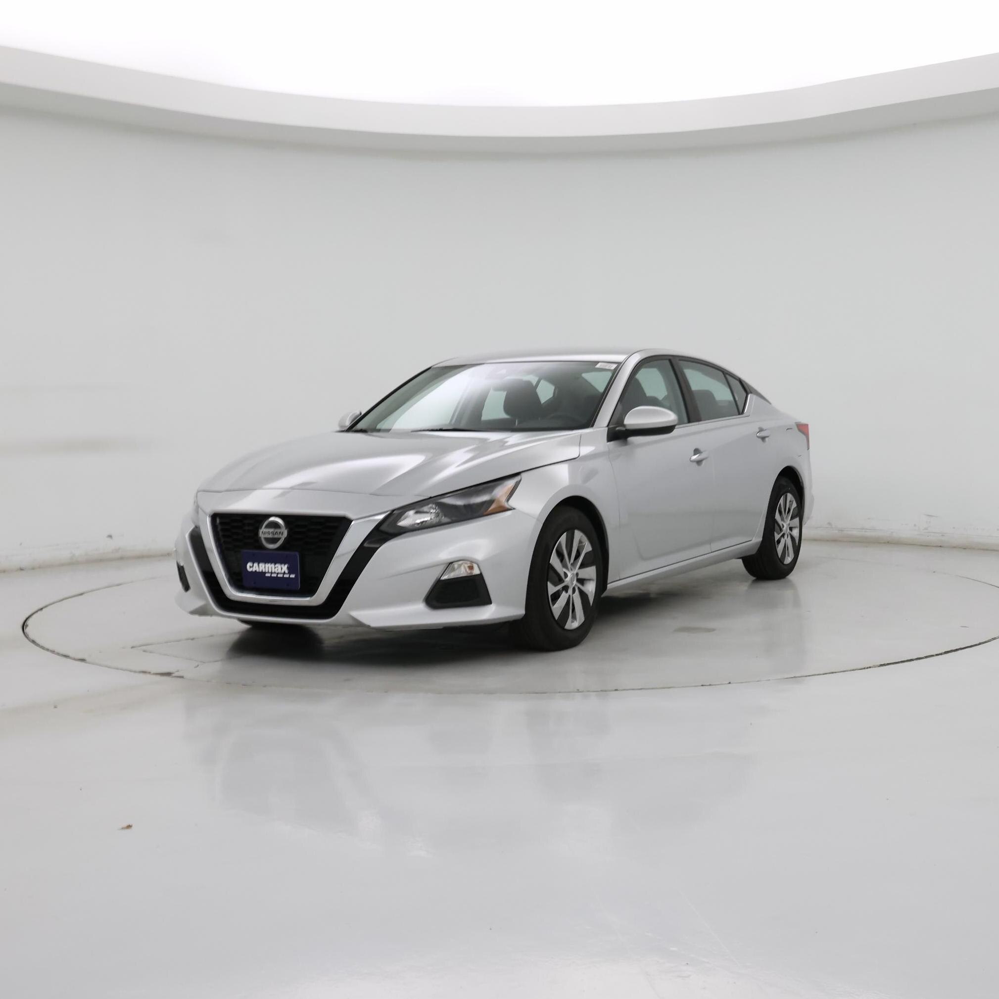 Thumbnail: 2022 Nissan Altima - 4