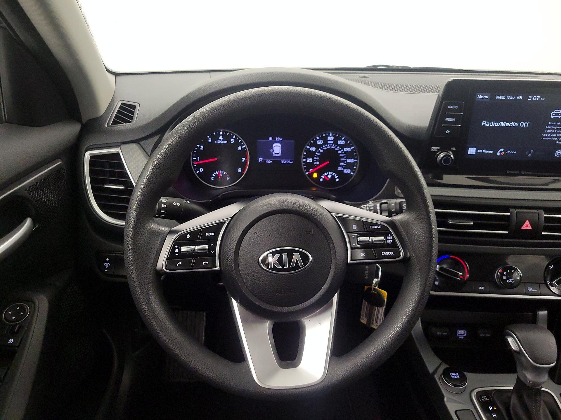 Thumbnail: 2021 Kia Seltos - 10