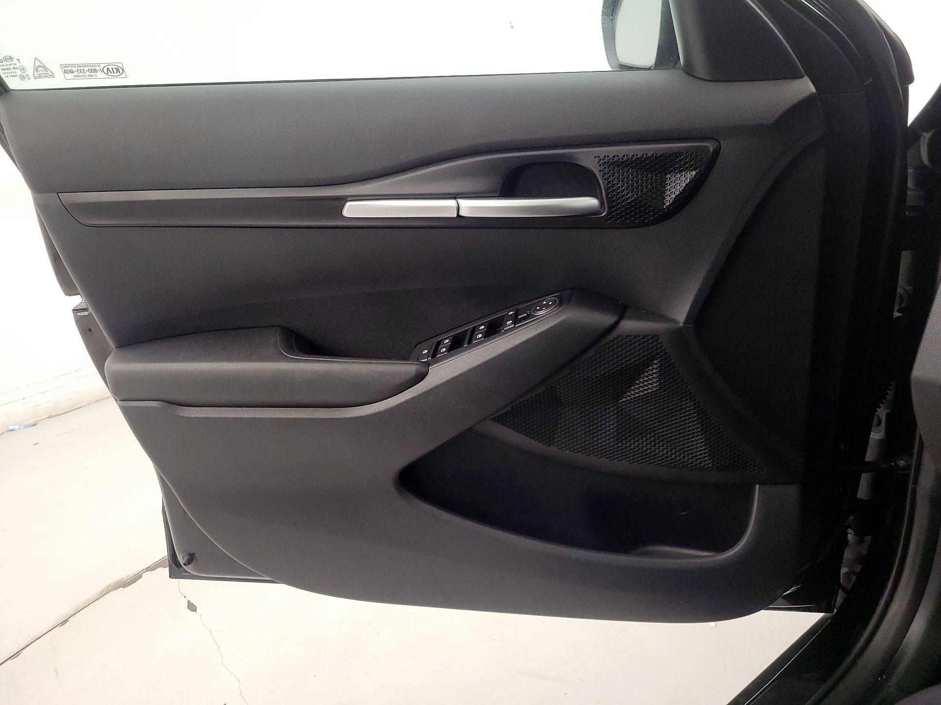 Thumbnail: 2021 Kia Seltos - 12