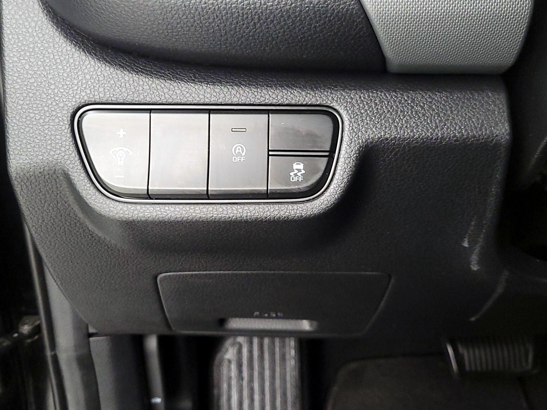 Thumbnail: 2021 Kia Seltos - 13