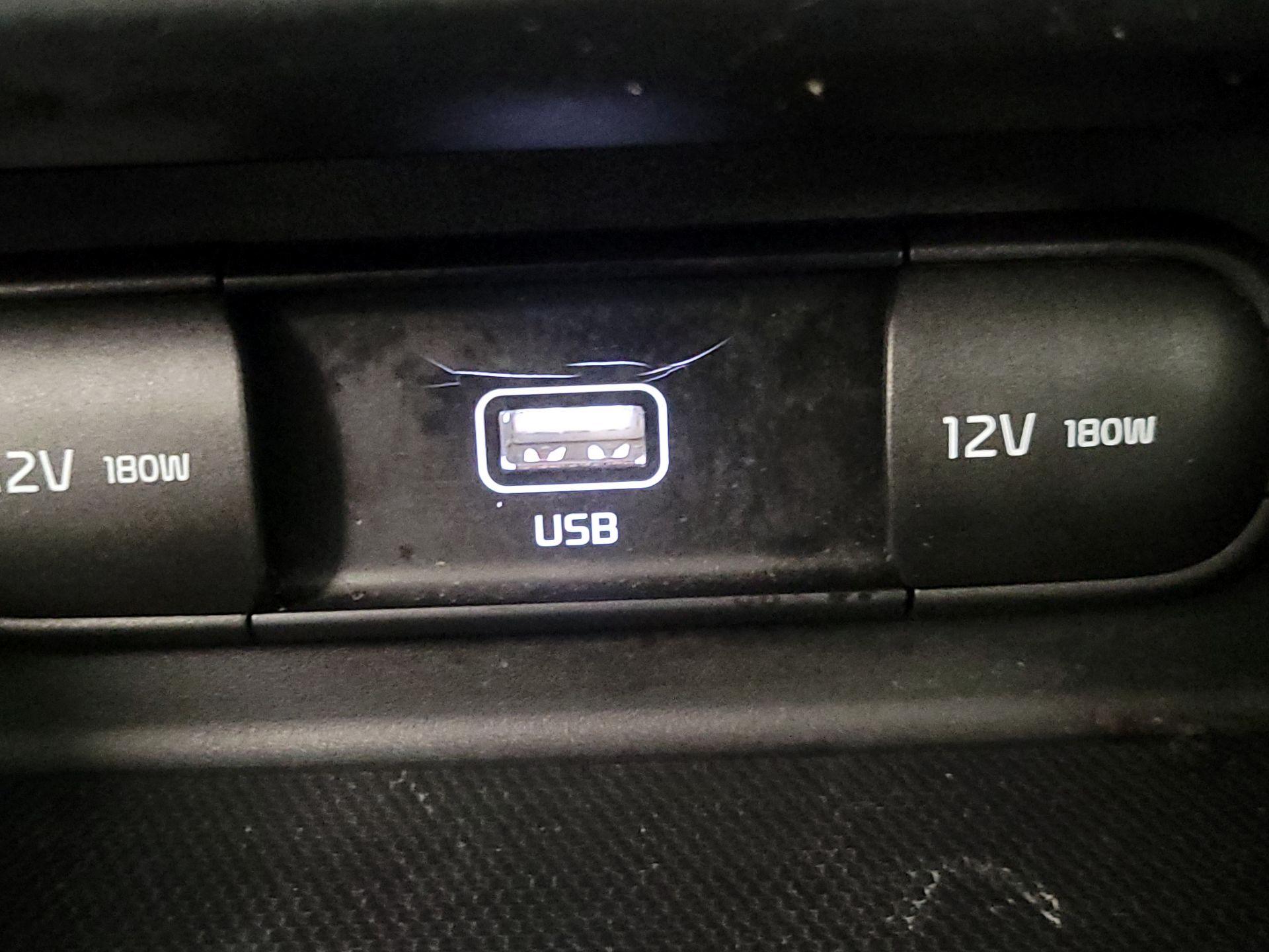 Thumbnail: 2021 Kia Seltos - 18