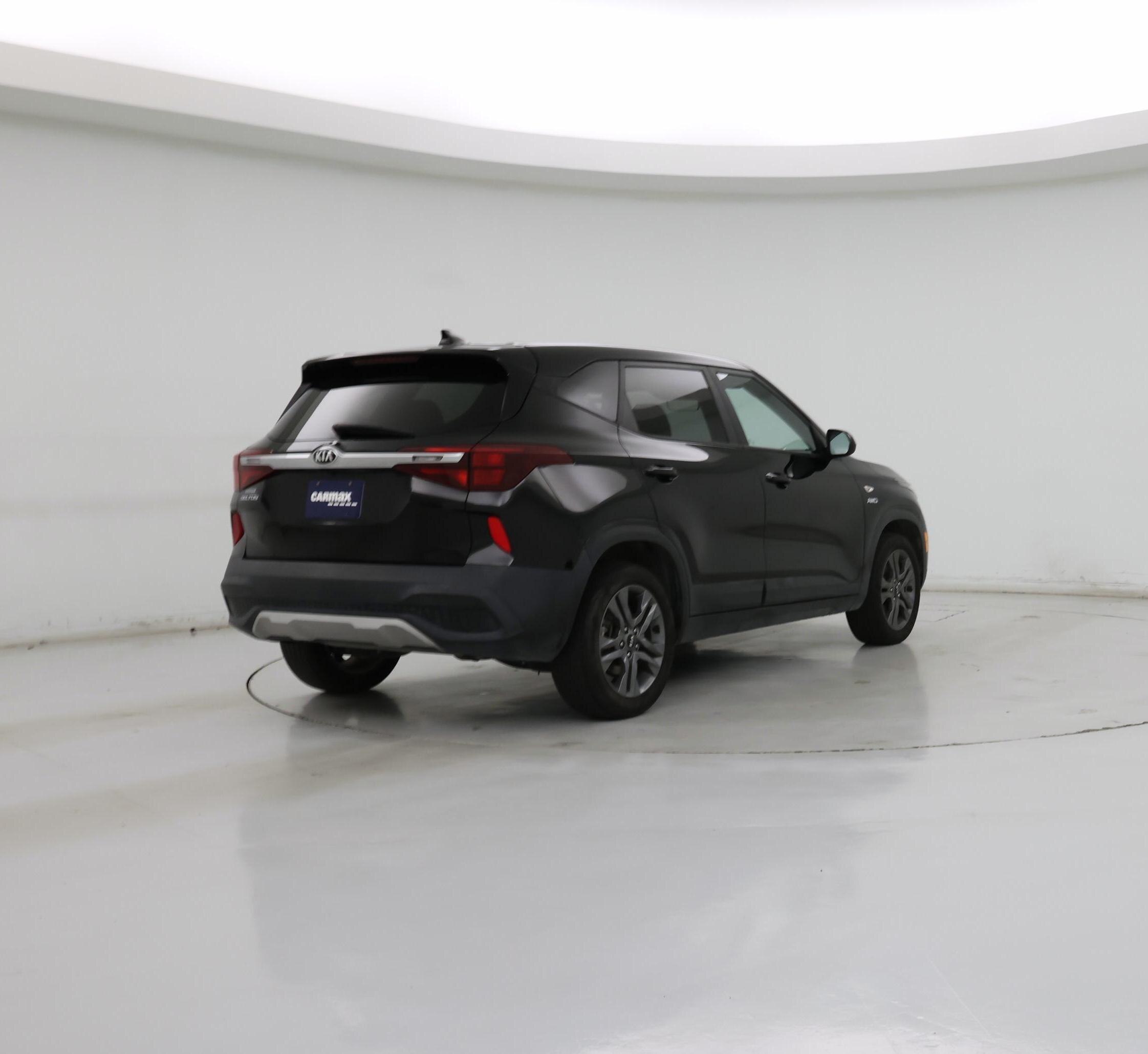 Thumbnail: 2021 Kia Seltos - 8