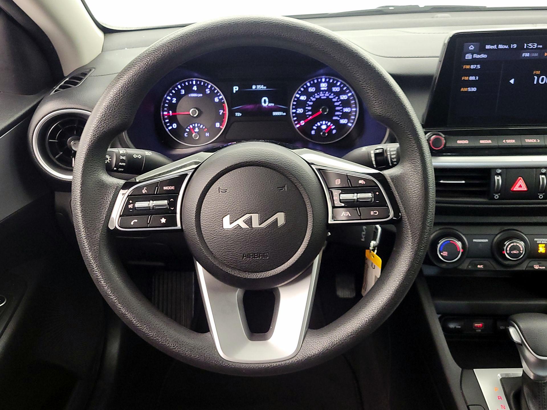 Thumbnail: 2023 Kia Forte - 10