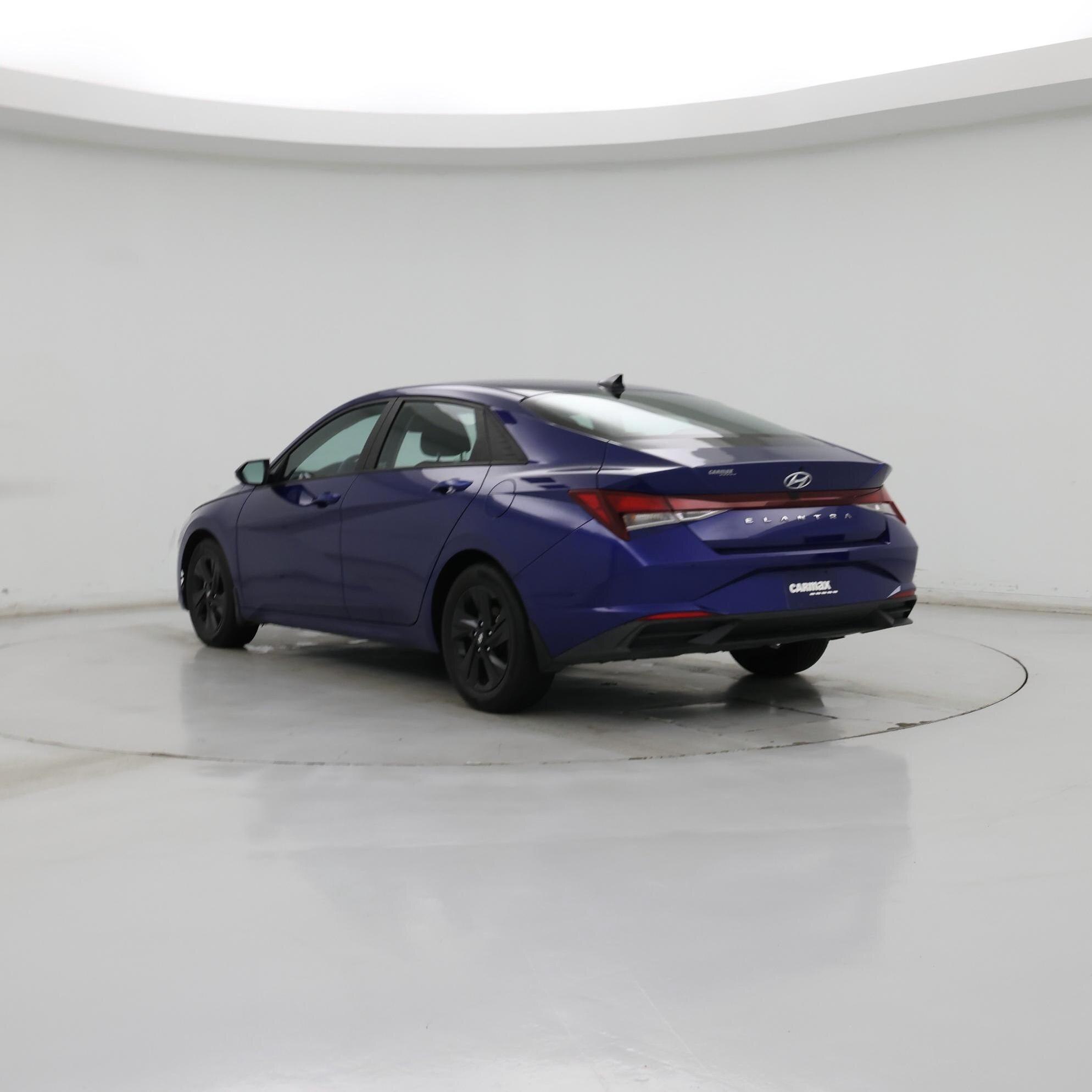 Thumbnail: 2022 Hyundai Elantra - 2