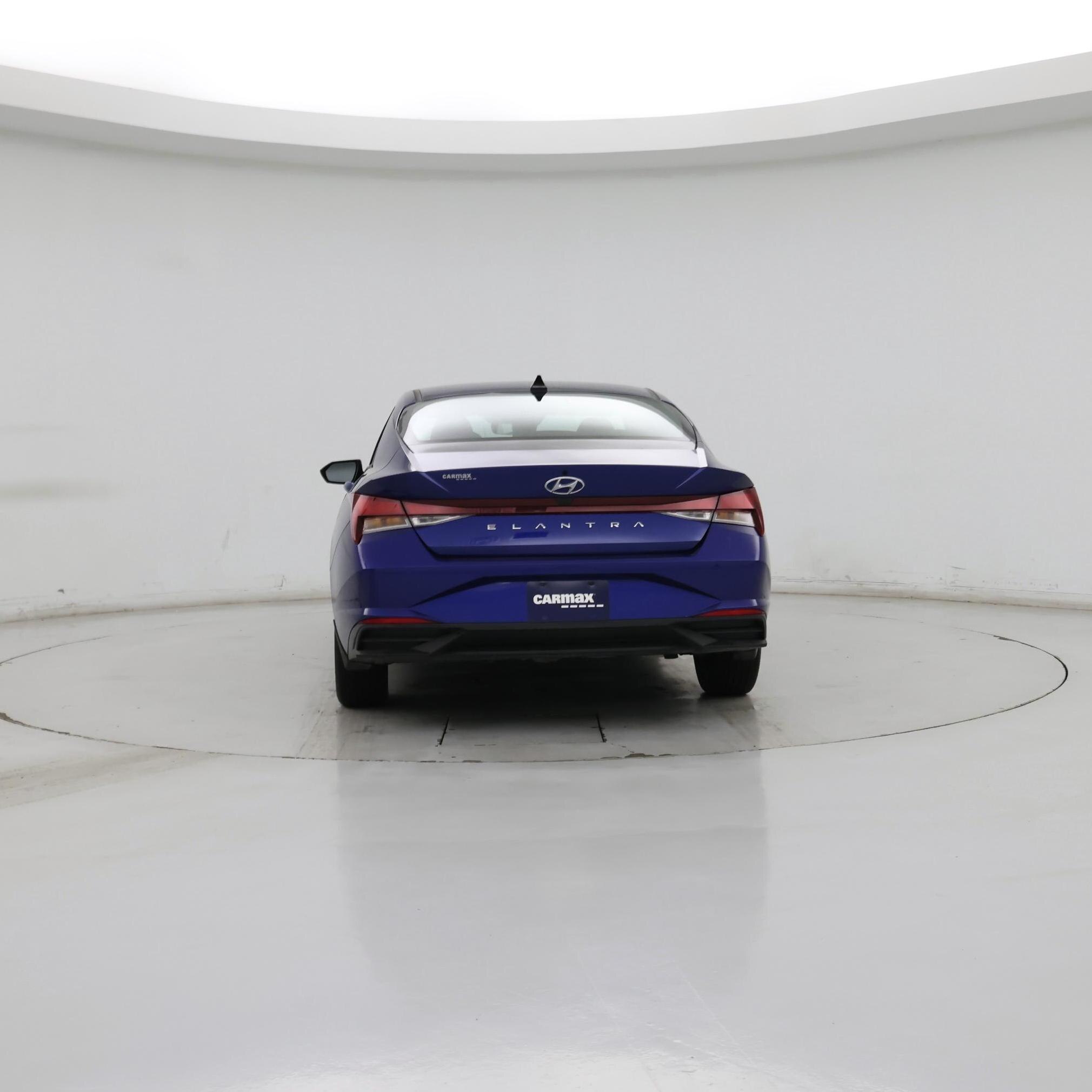 Thumbnail: 2022 Hyundai Elantra - 6