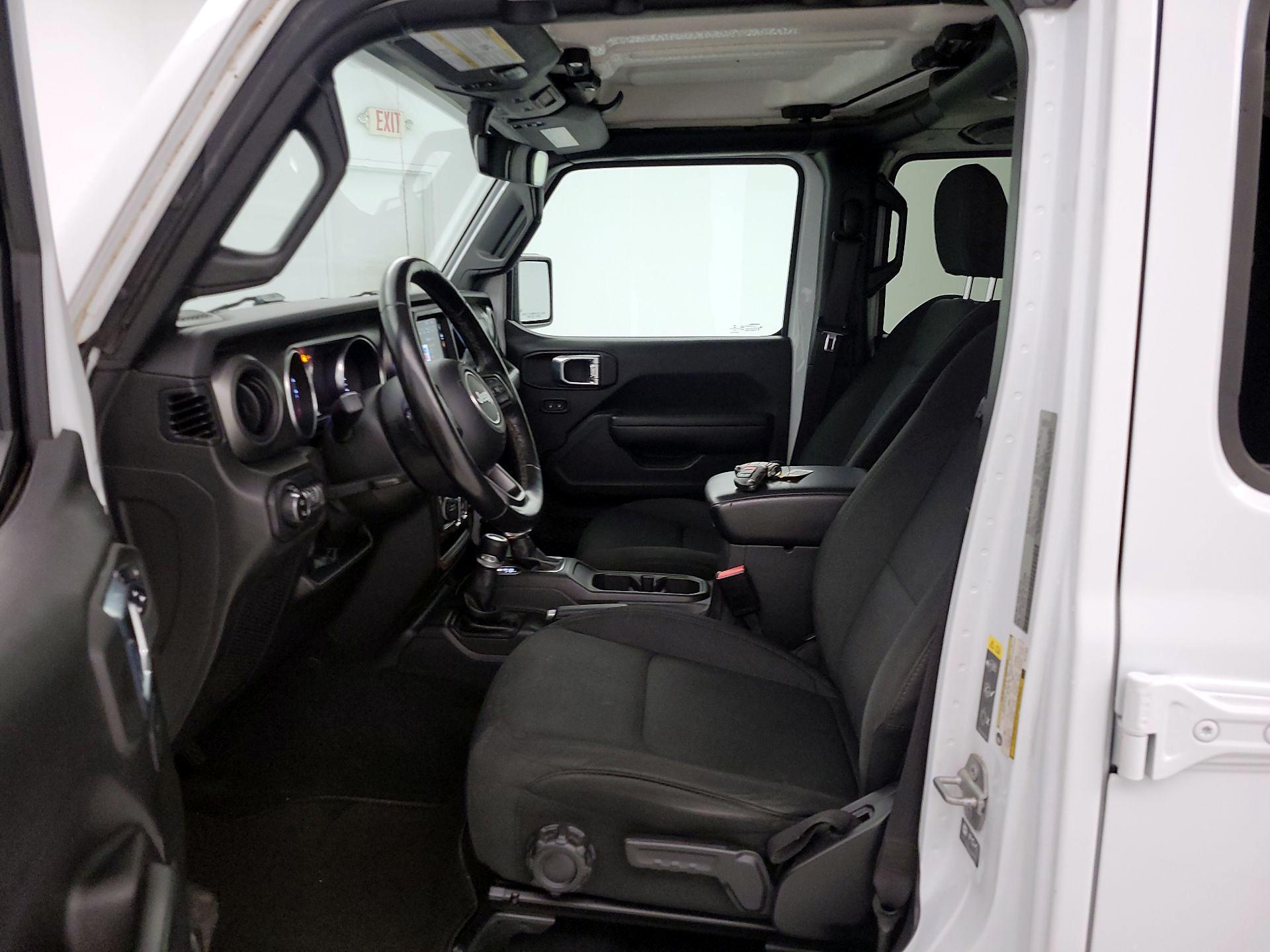 Thumbnail: 2022 Jeep Gladiator - 11