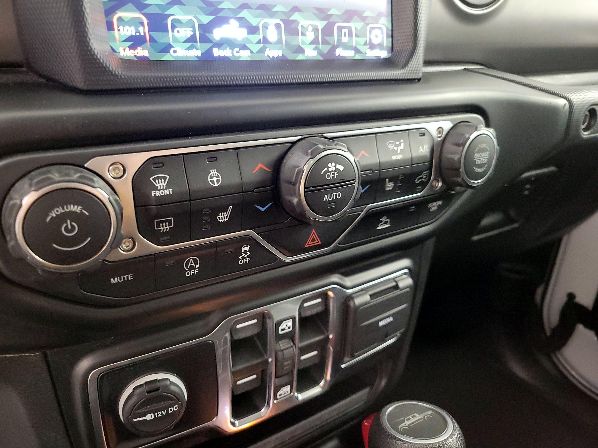 Thumbnail: 2022 Jeep Gladiator - 17