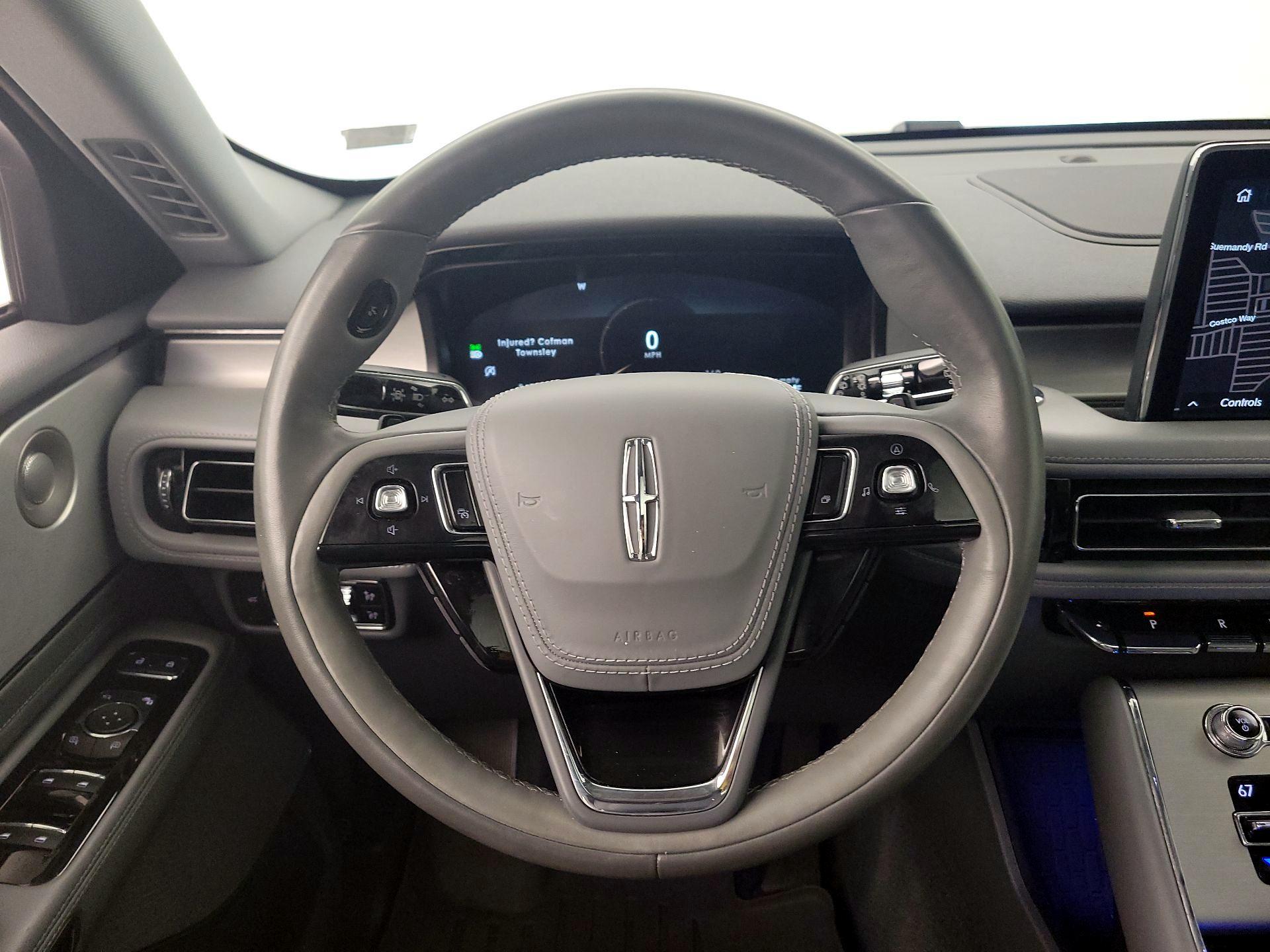 Thumbnail: 2020 Lincoln Aviator - 10