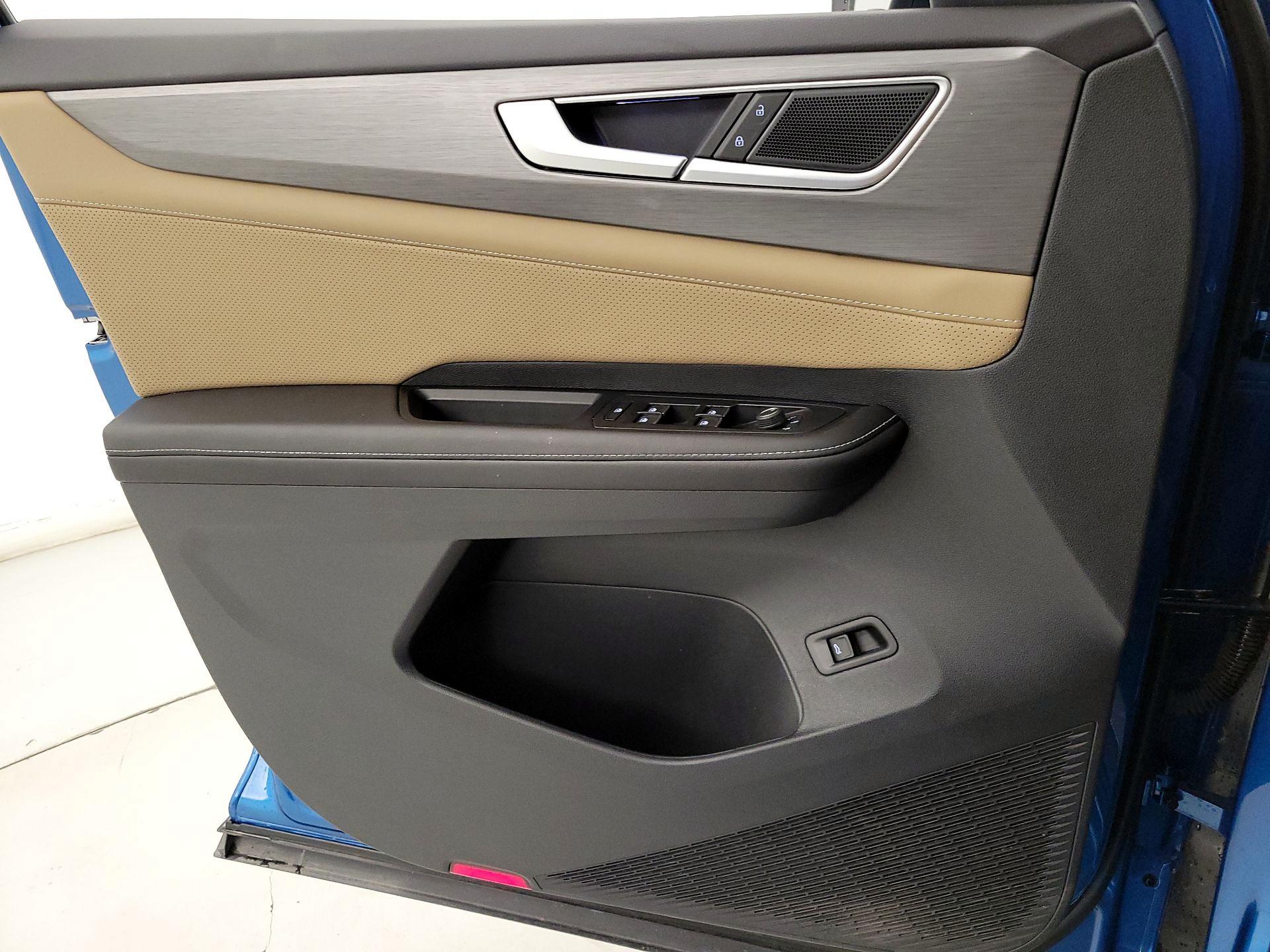 Thumbnail: 2025 Volkswagen Atlas - 12