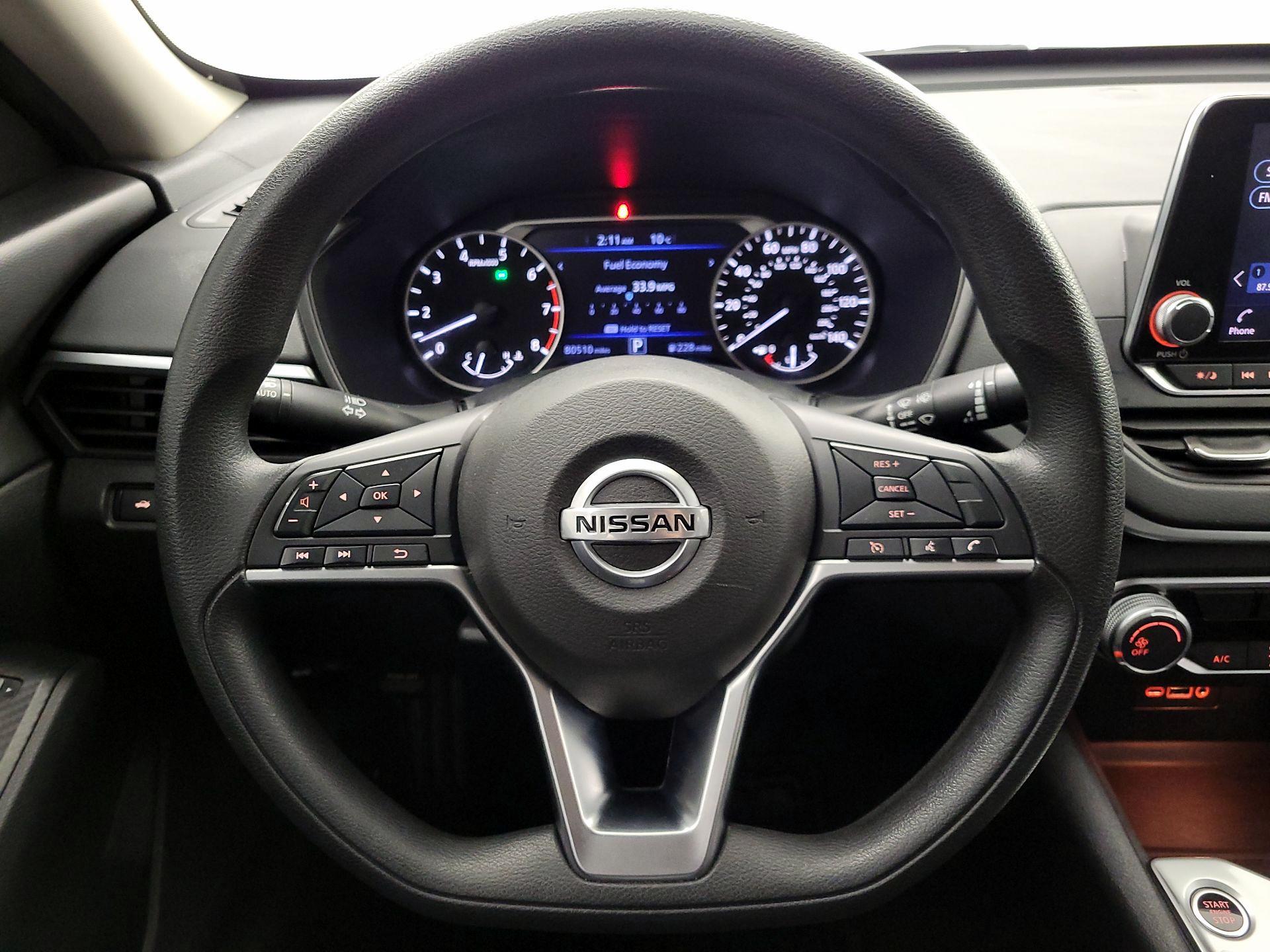 Thumbnail: 2020 Nissan Altima - 10