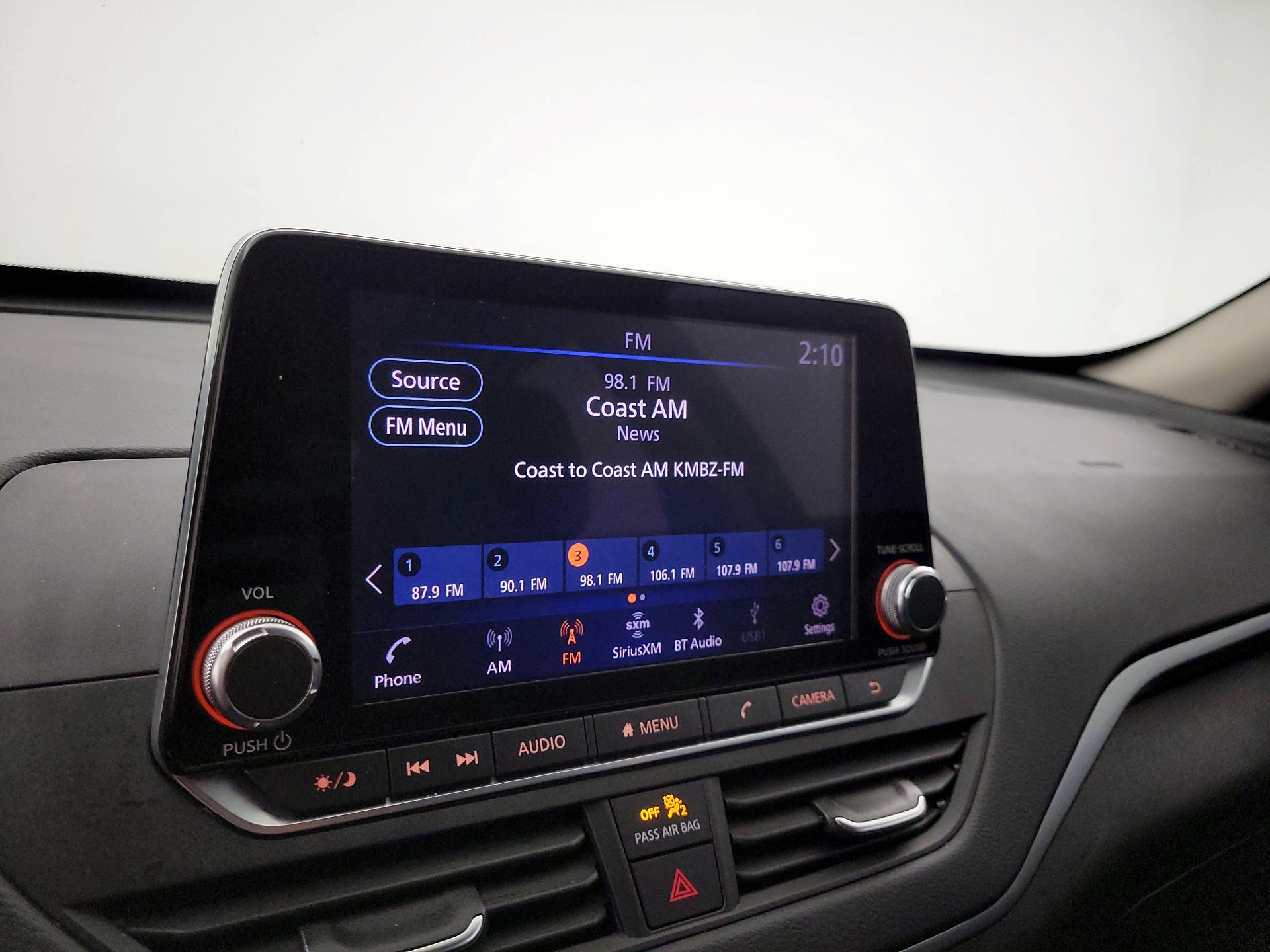 Thumbnail: 2020 Nissan Altima - 15