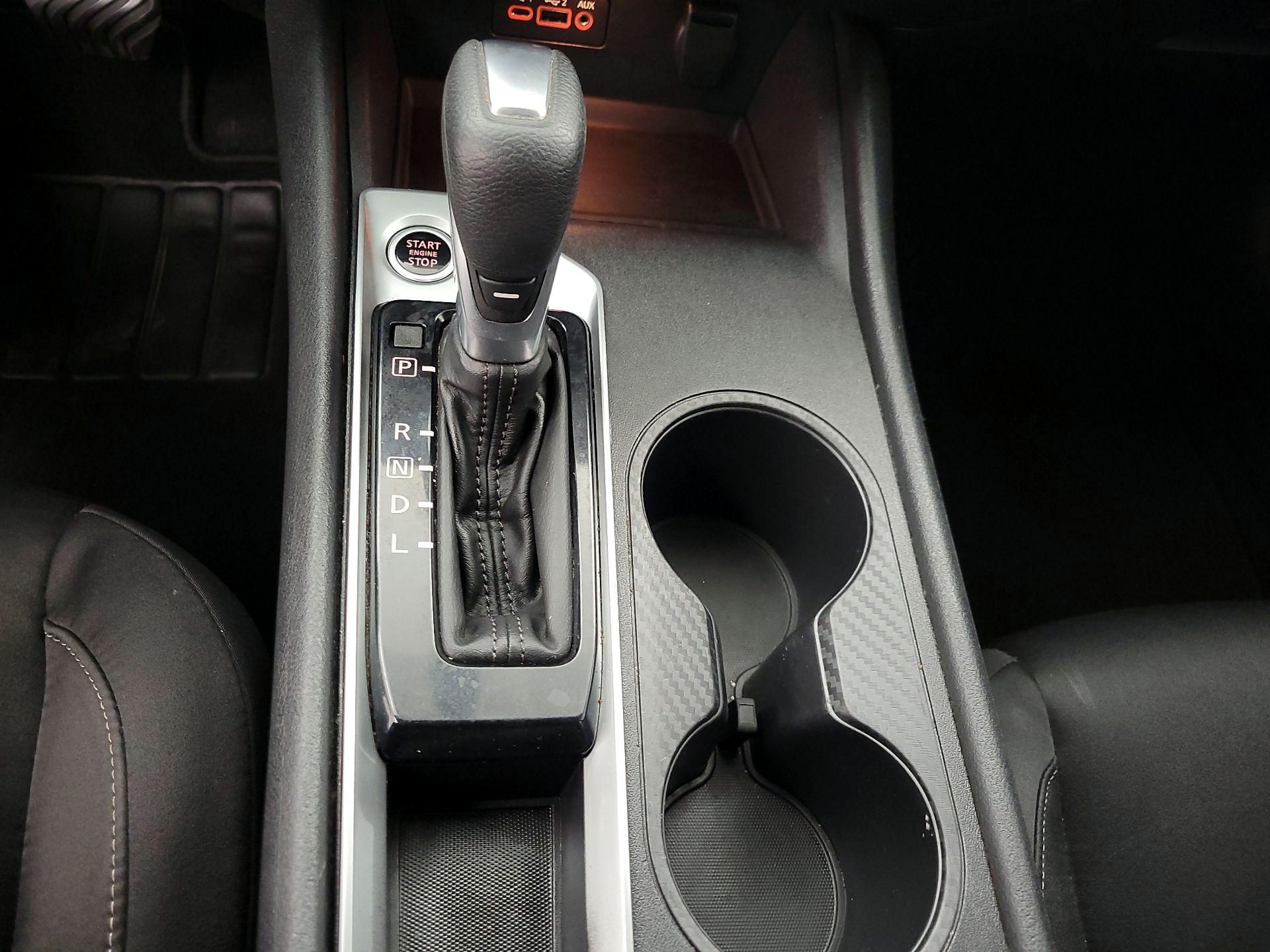 Thumbnail: 2020 Nissan Altima - 17