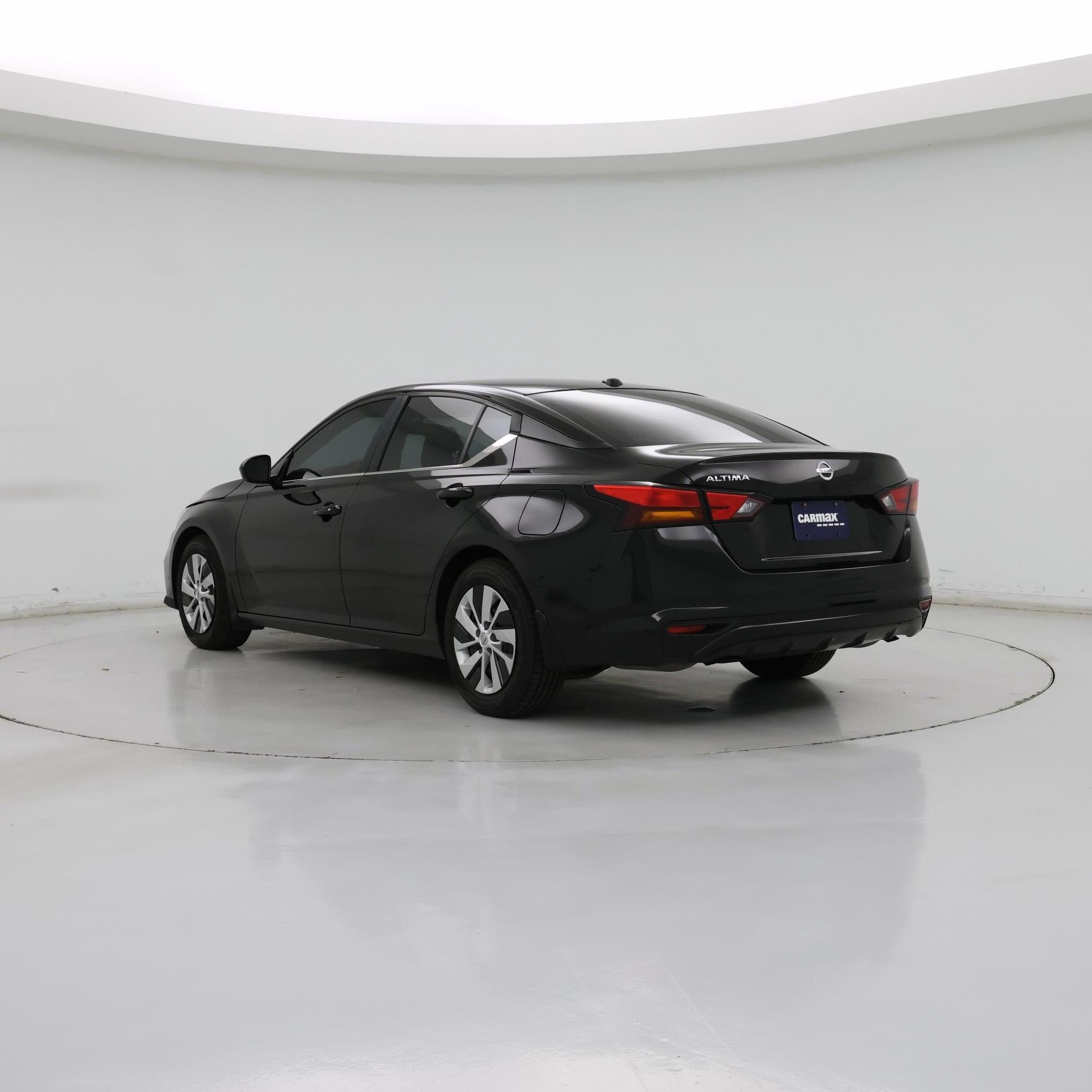 Thumbnail: 2020 Nissan Altima - 2