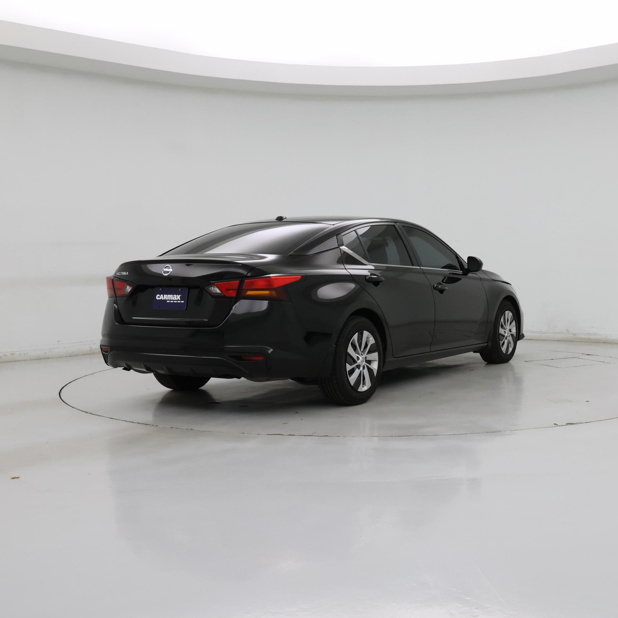 Thumbnail: 2020 Nissan Altima - 8