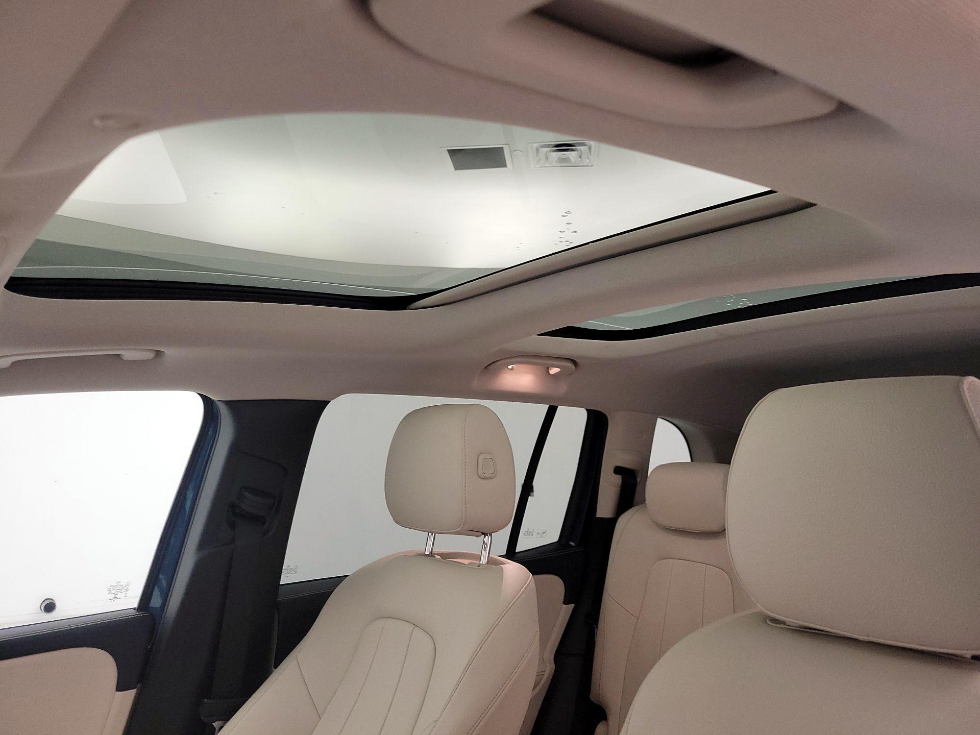 Thumbnail: 2021 Mercedes-Benz GLB - 20