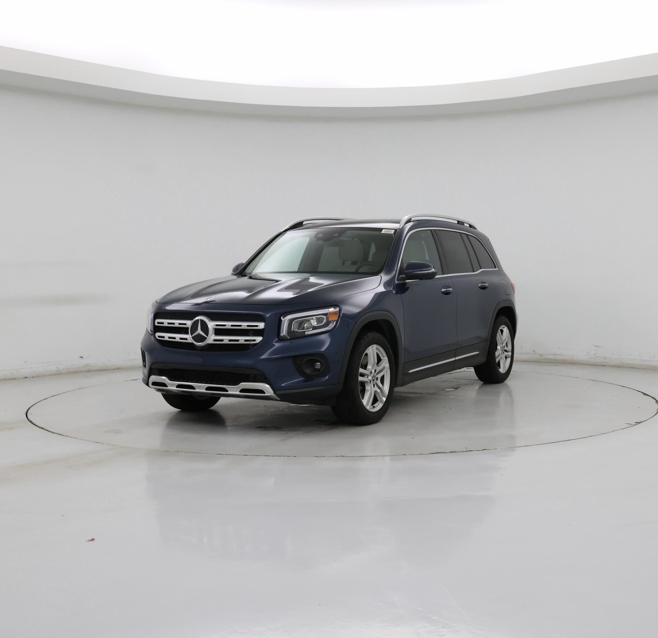 Thumbnail: 2021 Mercedes-Benz GLB - 4