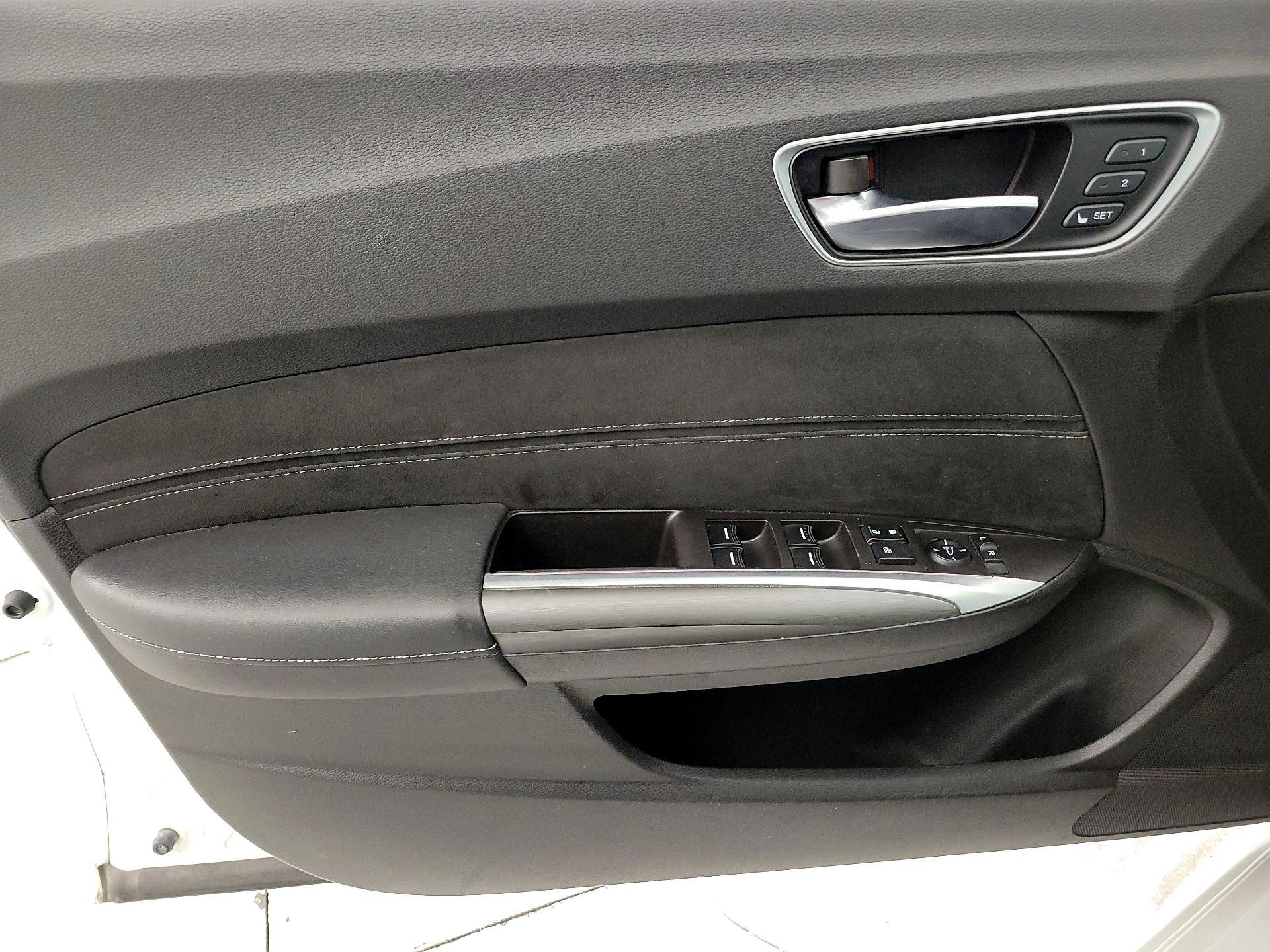 Thumbnail: 2019 Acura TLX - 12