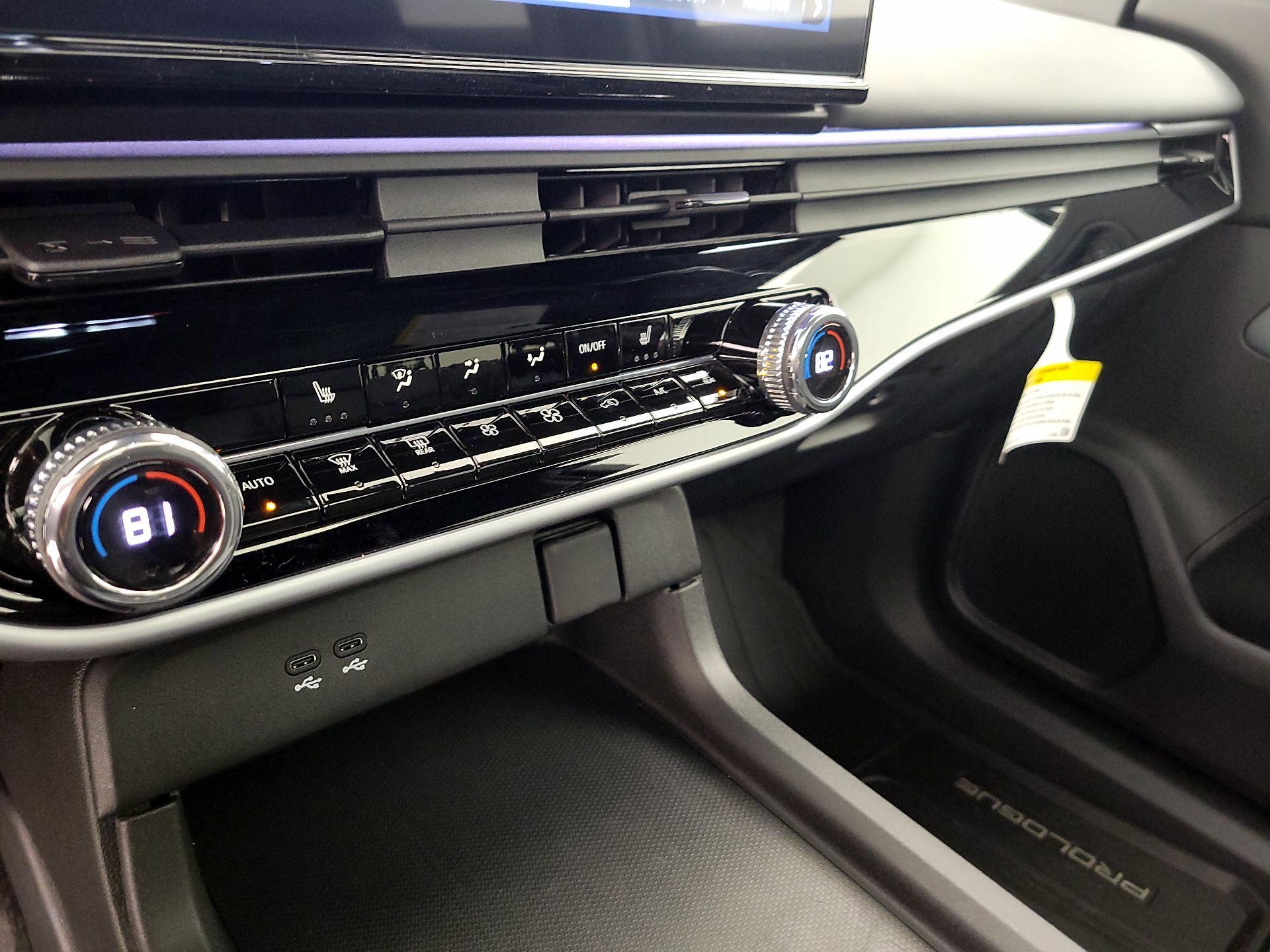 Thumbnail: 2025 Honda Prologue - 16