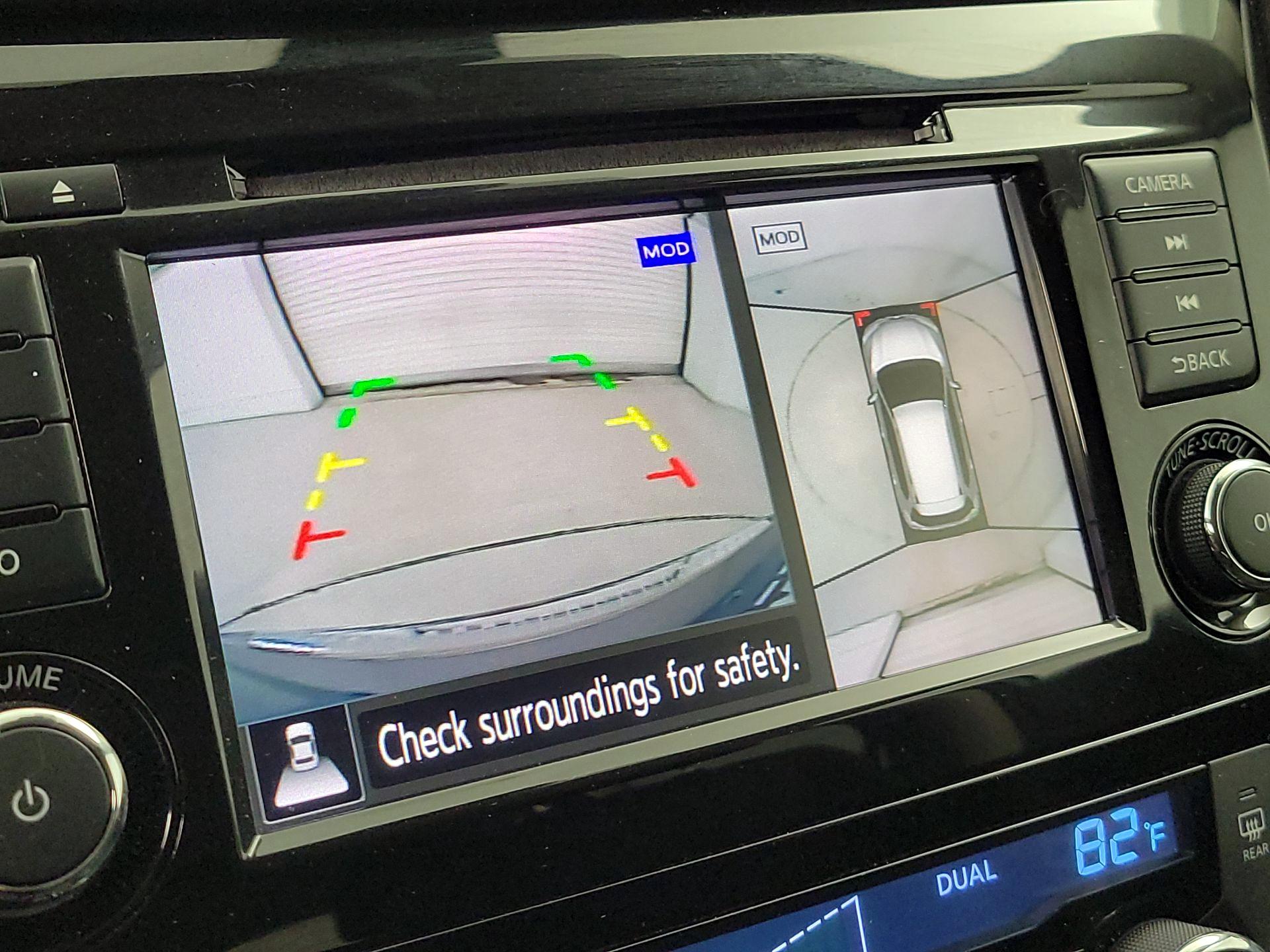 Thumbnail: 2019 Nissan Rogue - 15