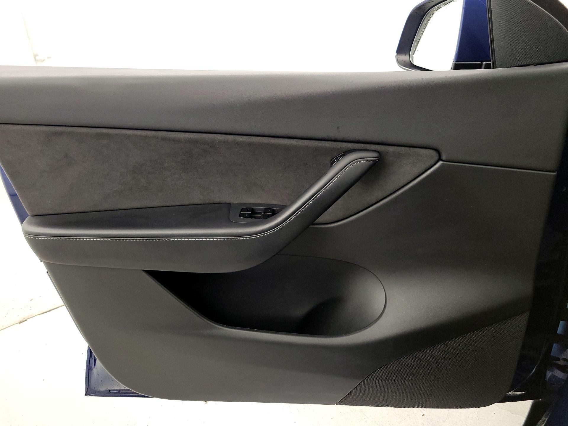 Thumbnail: 2021 Tesla Model Y - 12