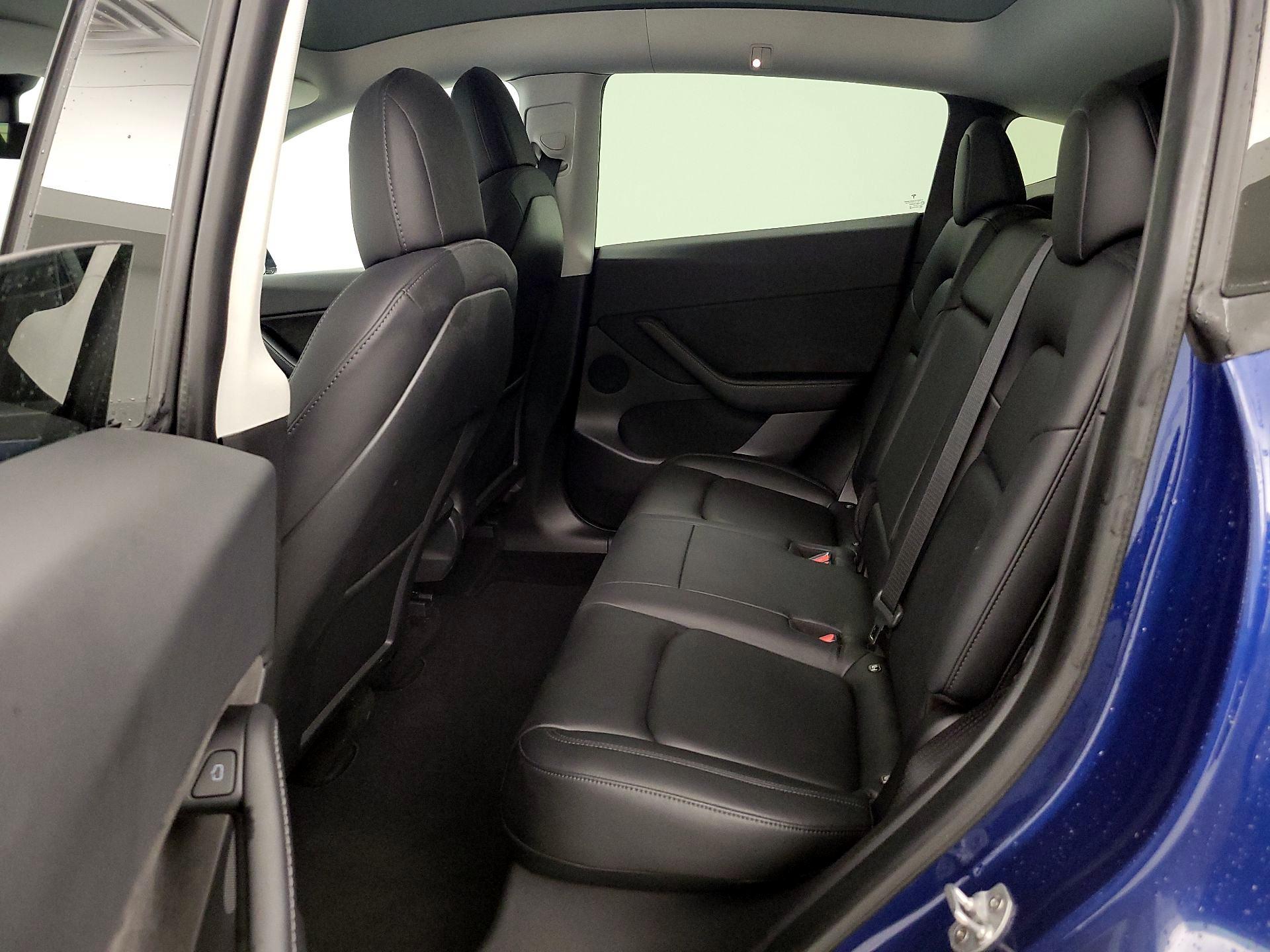 Thumbnail: 2021 Tesla Model Y - 19