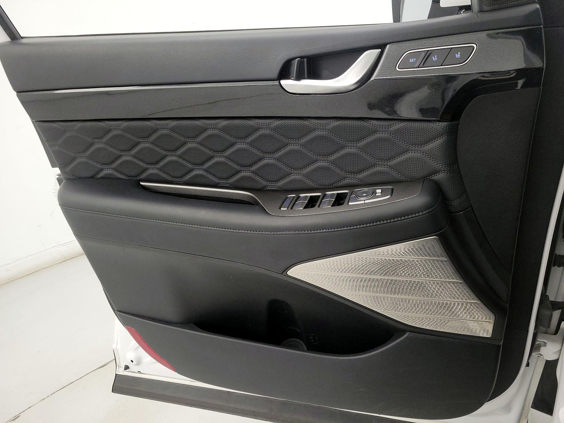 Thumbnail: 2021 Hyundai Palisade - 12