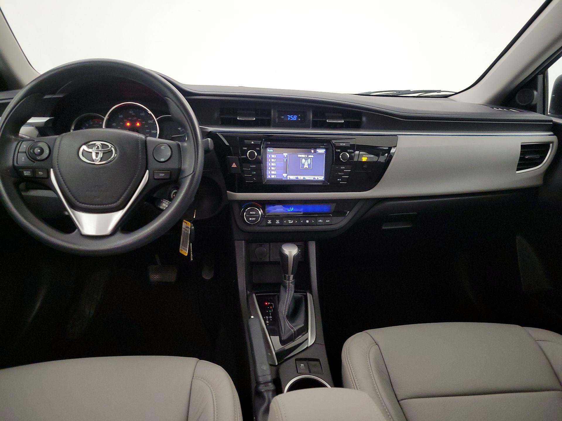 Thumbnail: 2014 Toyota Corolla - 9