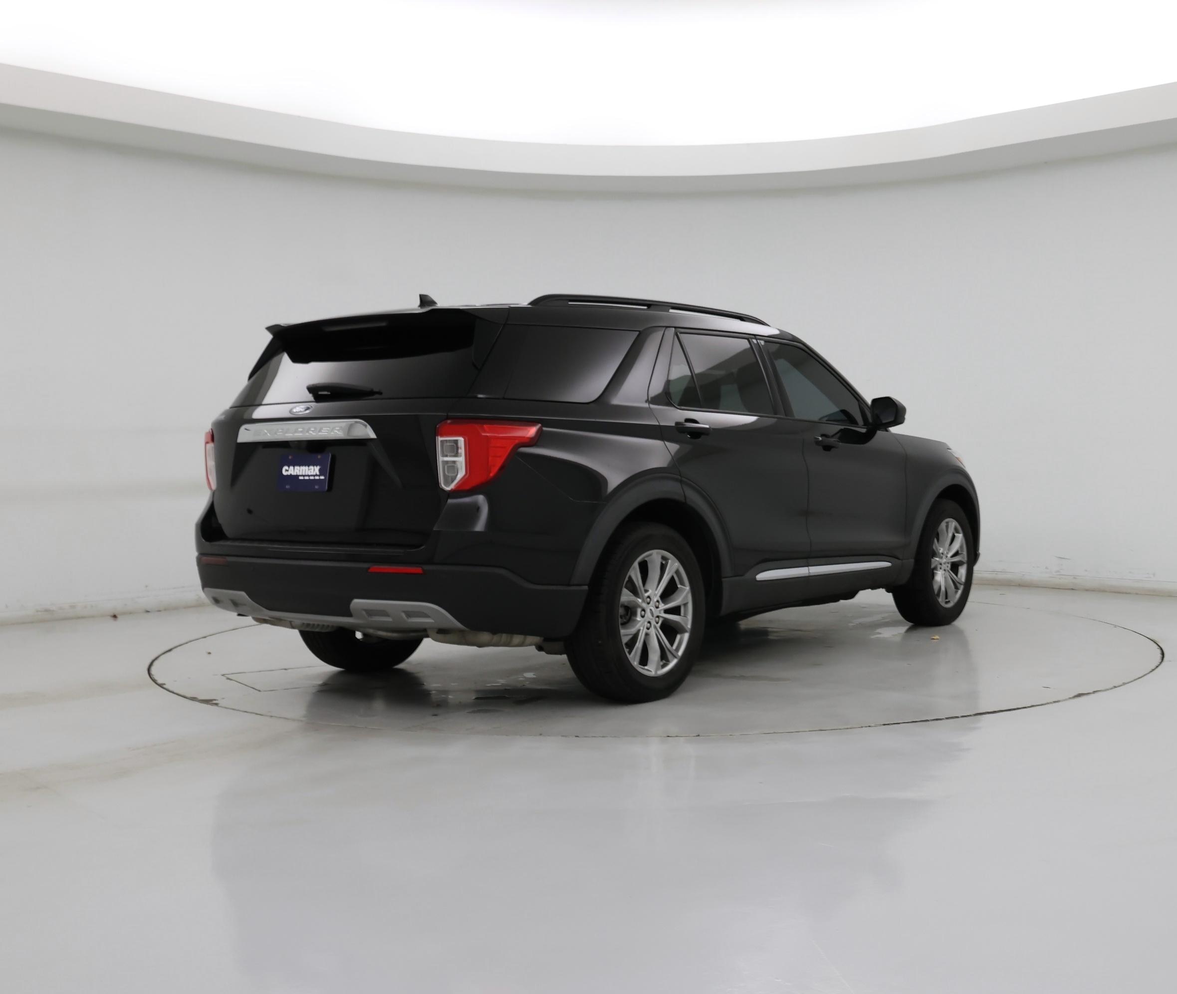 Thumbnail: 2020 Ford Explorer - 8