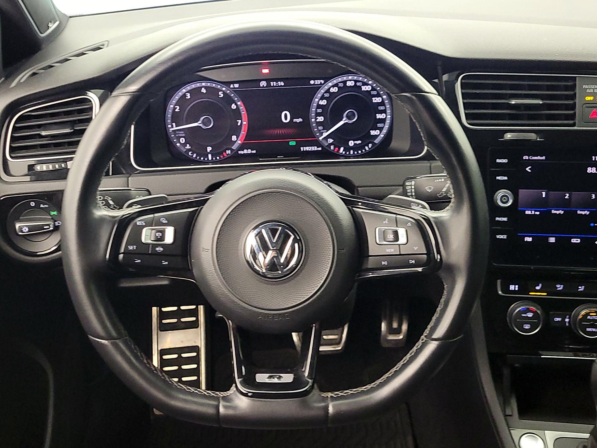 Thumbnail: 2019 Volkswagen Golf - 10