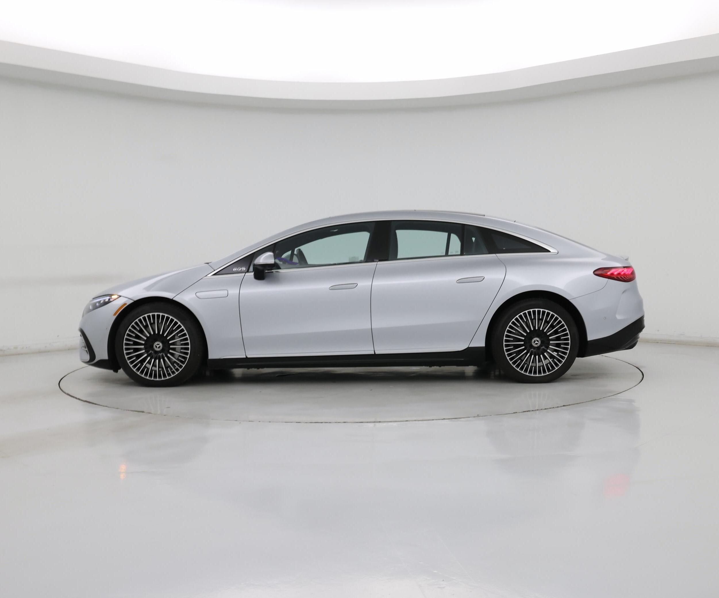 Thumbnail: 2023 Mercedes-Benz EQS - 3