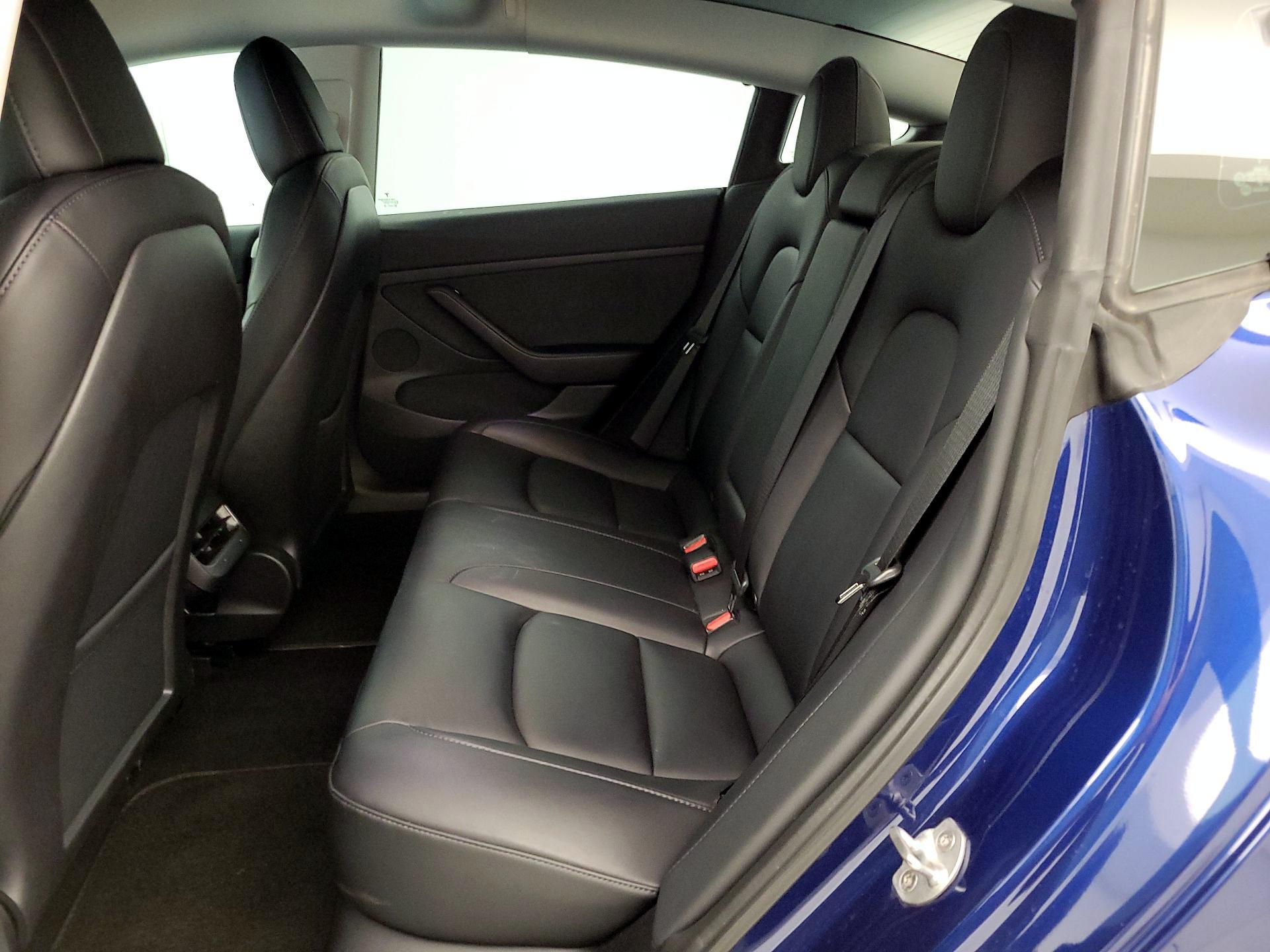 Thumbnail: 2023 Tesla Model 3 - 20