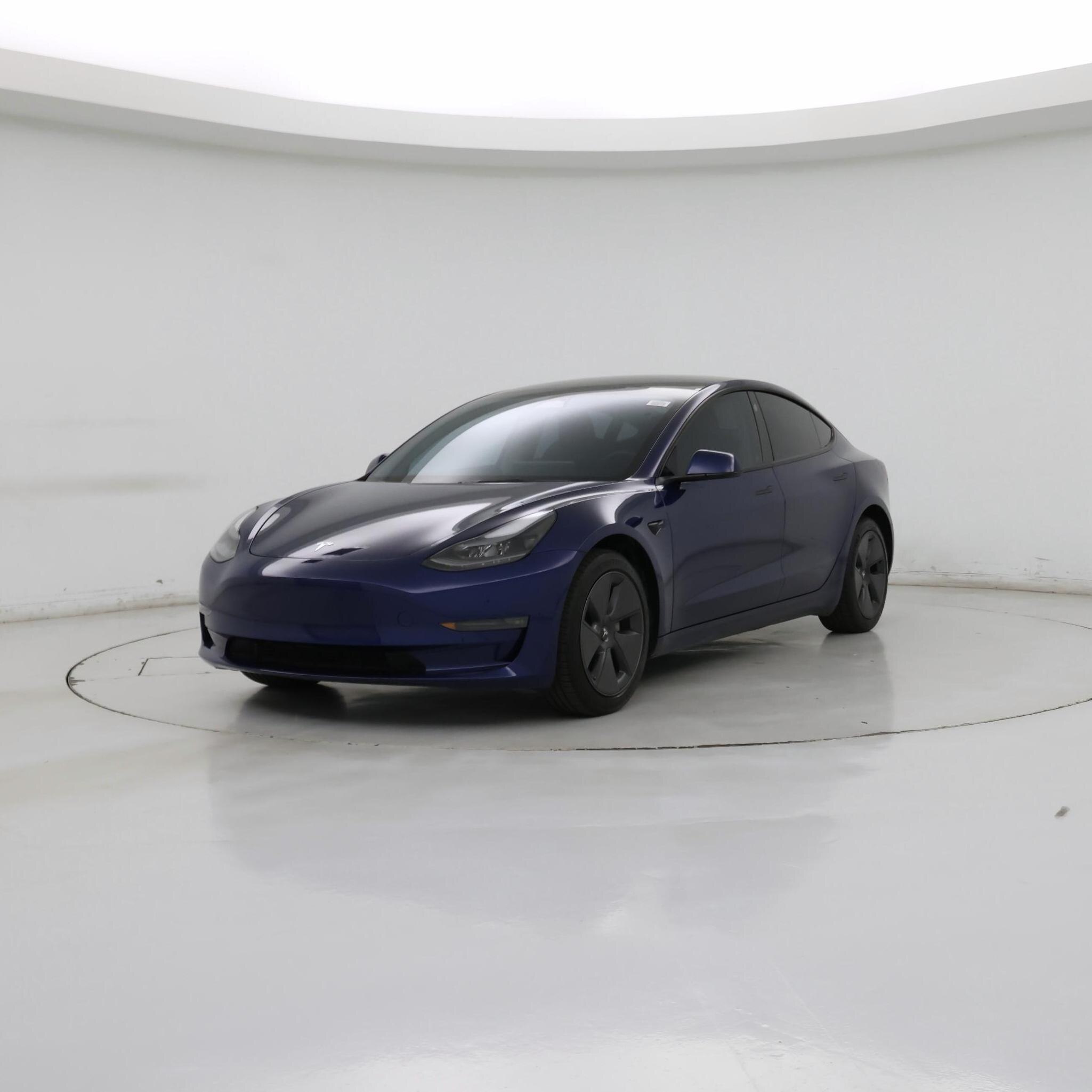 Thumbnail: 2023 Tesla Model 3 - 4