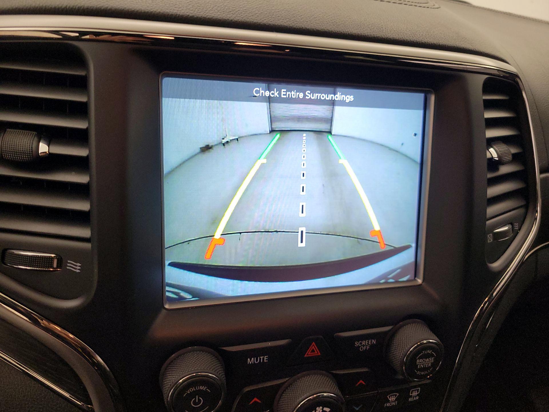 Thumbnail: 2018 Jeep Grand Cherokee - 14