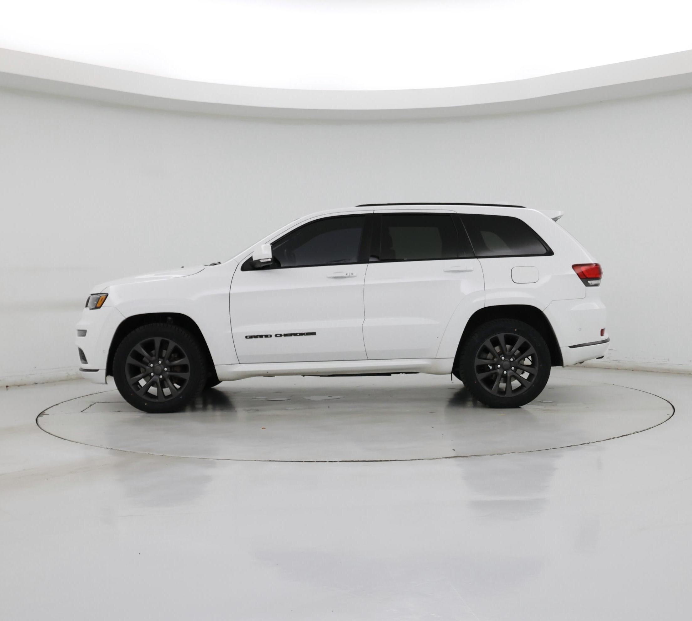 Thumbnail: 2018 Jeep Grand Cherokee - 3