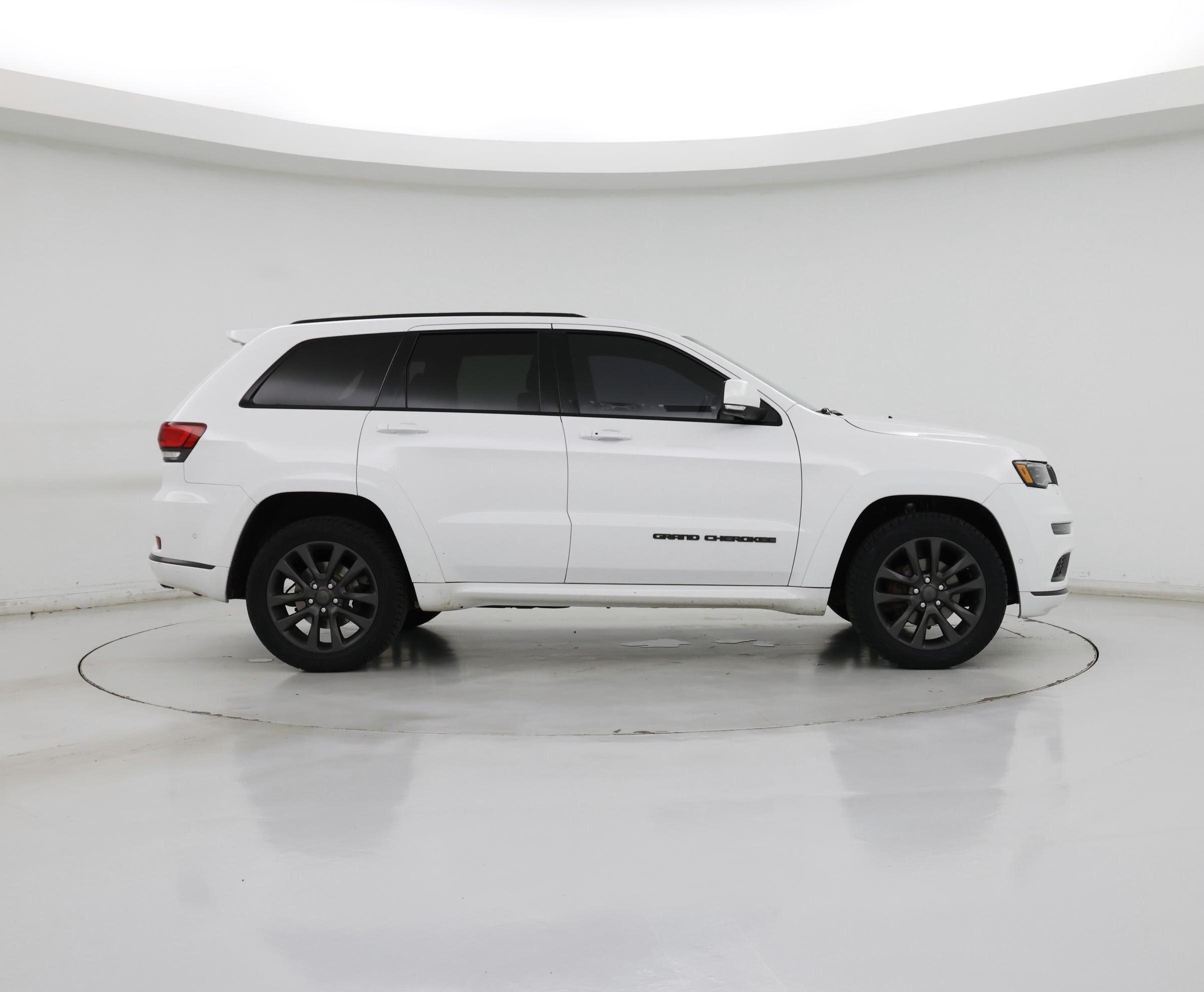 Thumbnail: 2018 Jeep Grand Cherokee - 7