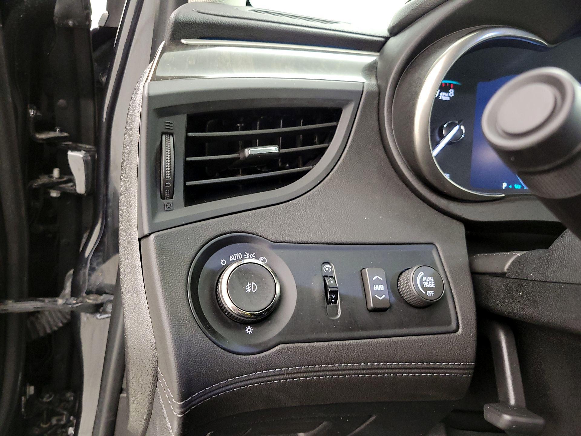 Thumbnail: 2015 Buick LaCrosse - 13