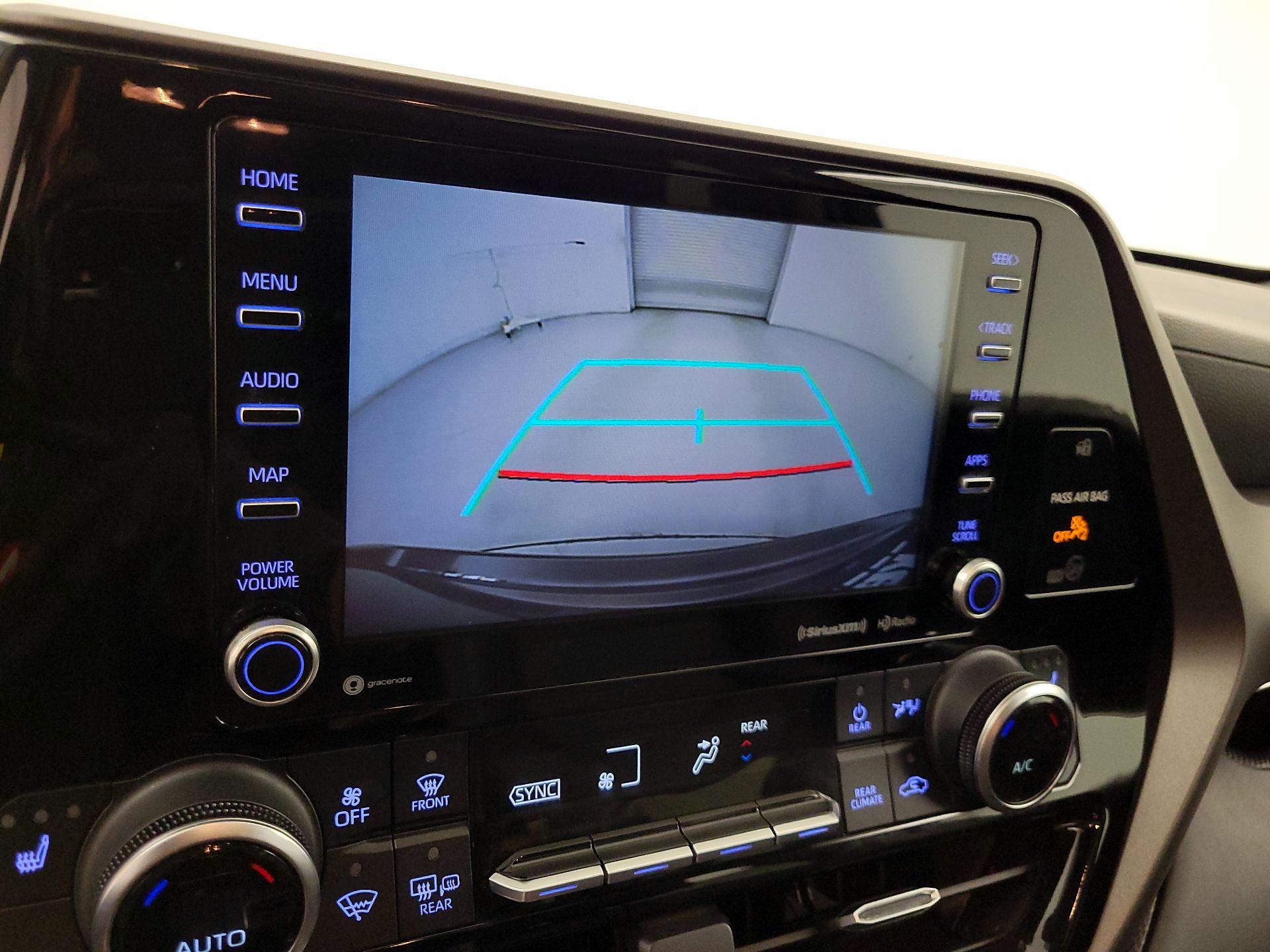 Thumbnail: 2022 Toyota Highlander - 14