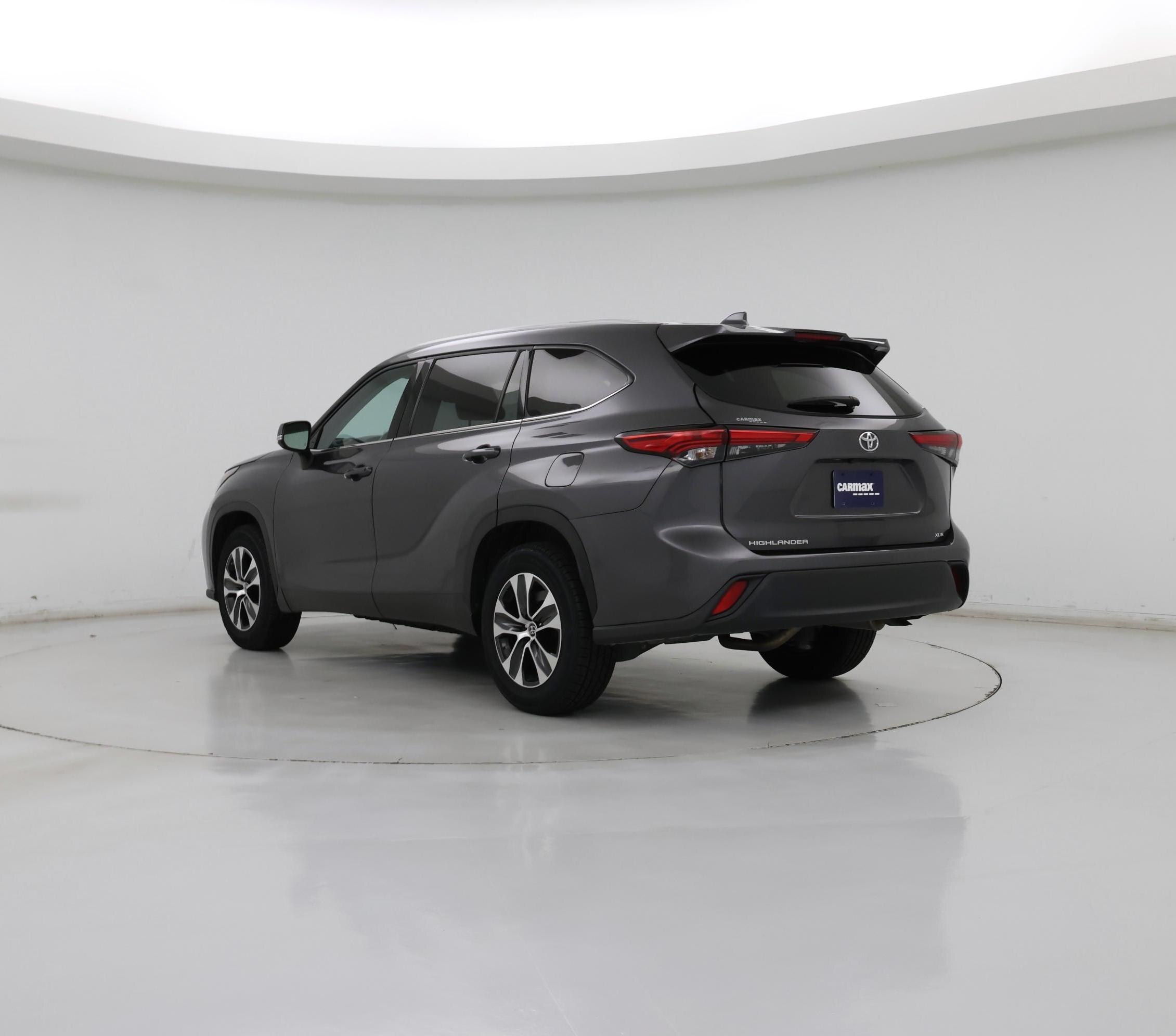 Thumbnail: 2022 Toyota Highlander - 2