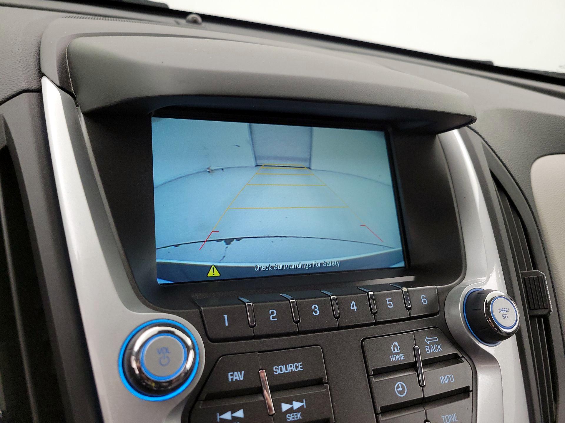 Thumbnail: 2016 Chevrolet Equinox - 13