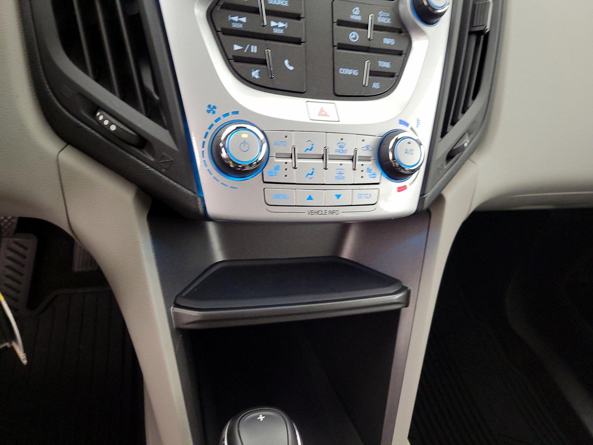 Thumbnail: 2016 Chevrolet Equinox - 15