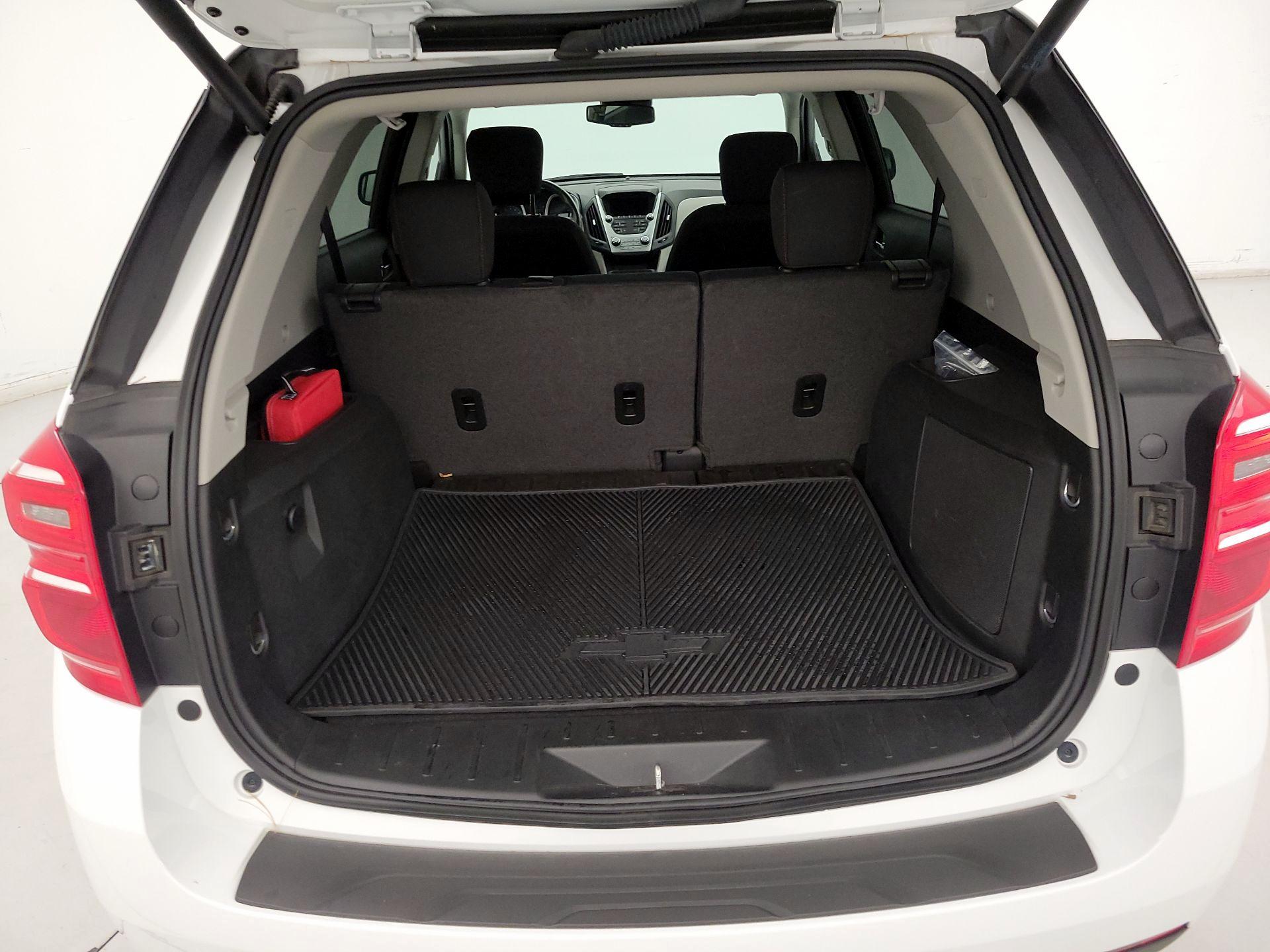 Thumbnail: 2016 Chevrolet Equinox - 19