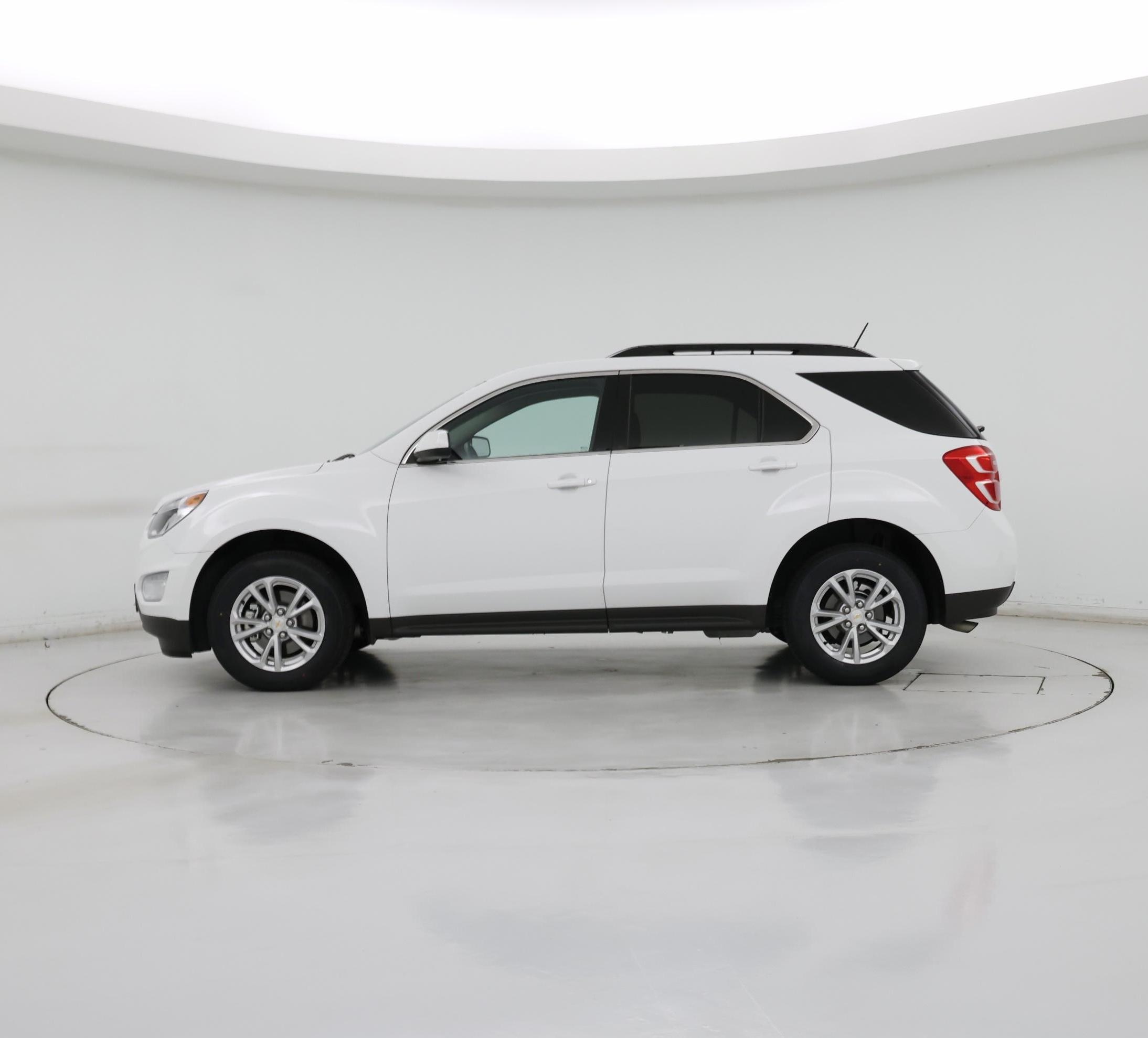 Thumbnail: 2016 Chevrolet Equinox - 3