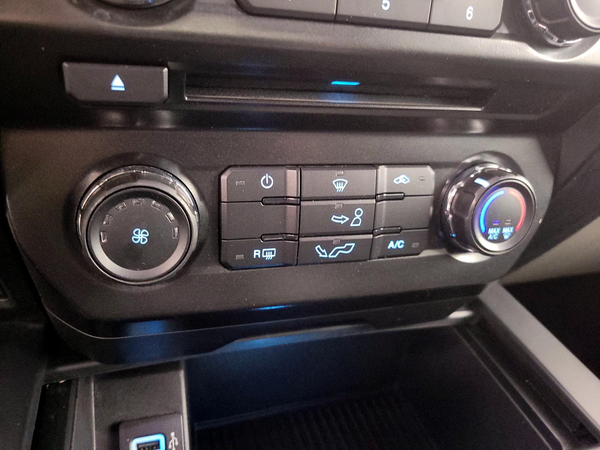 Thumbnail: 2017 Ford F-150 - 16