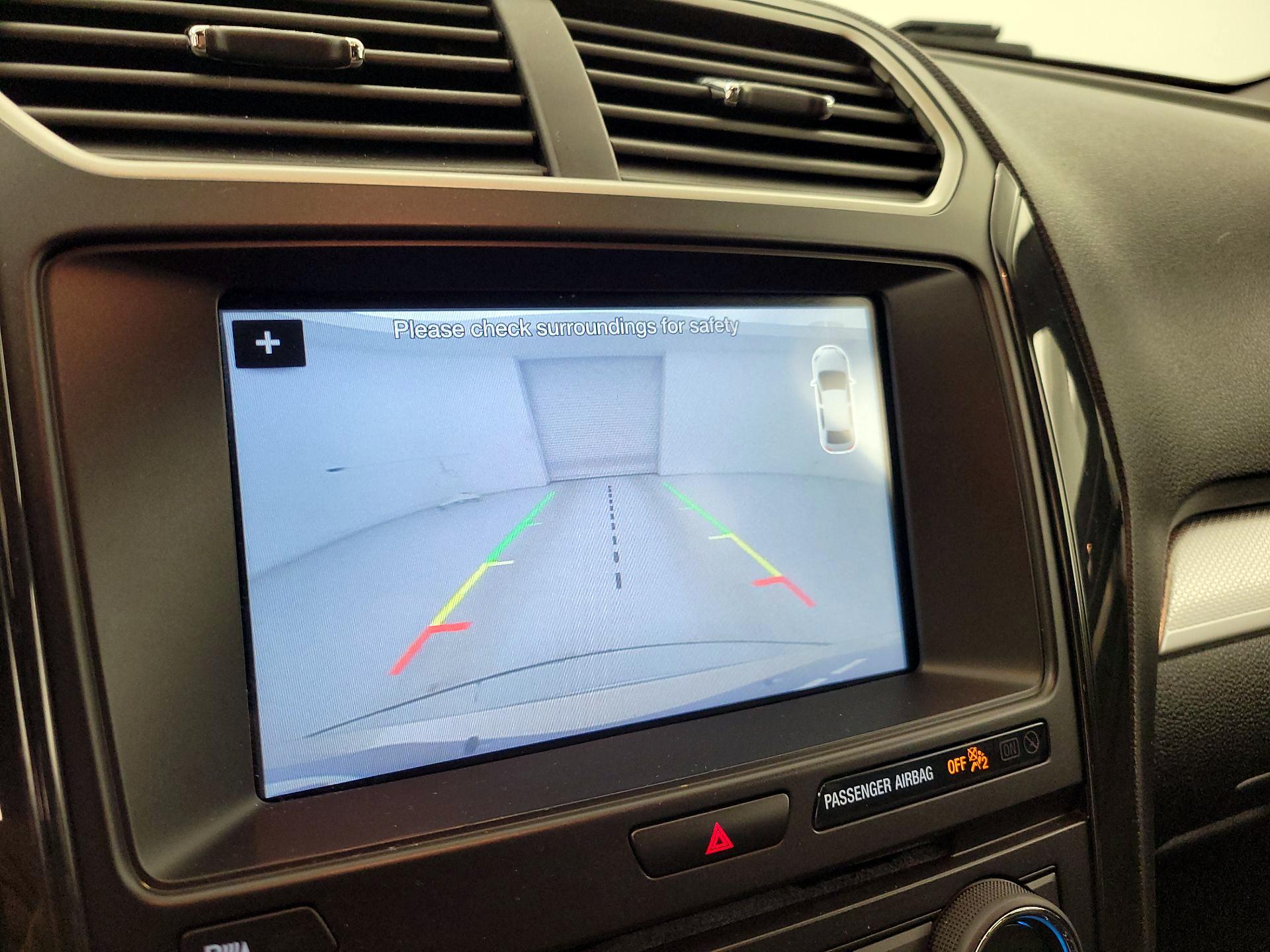 Thumbnail: 2017 Ford Explorer - 15