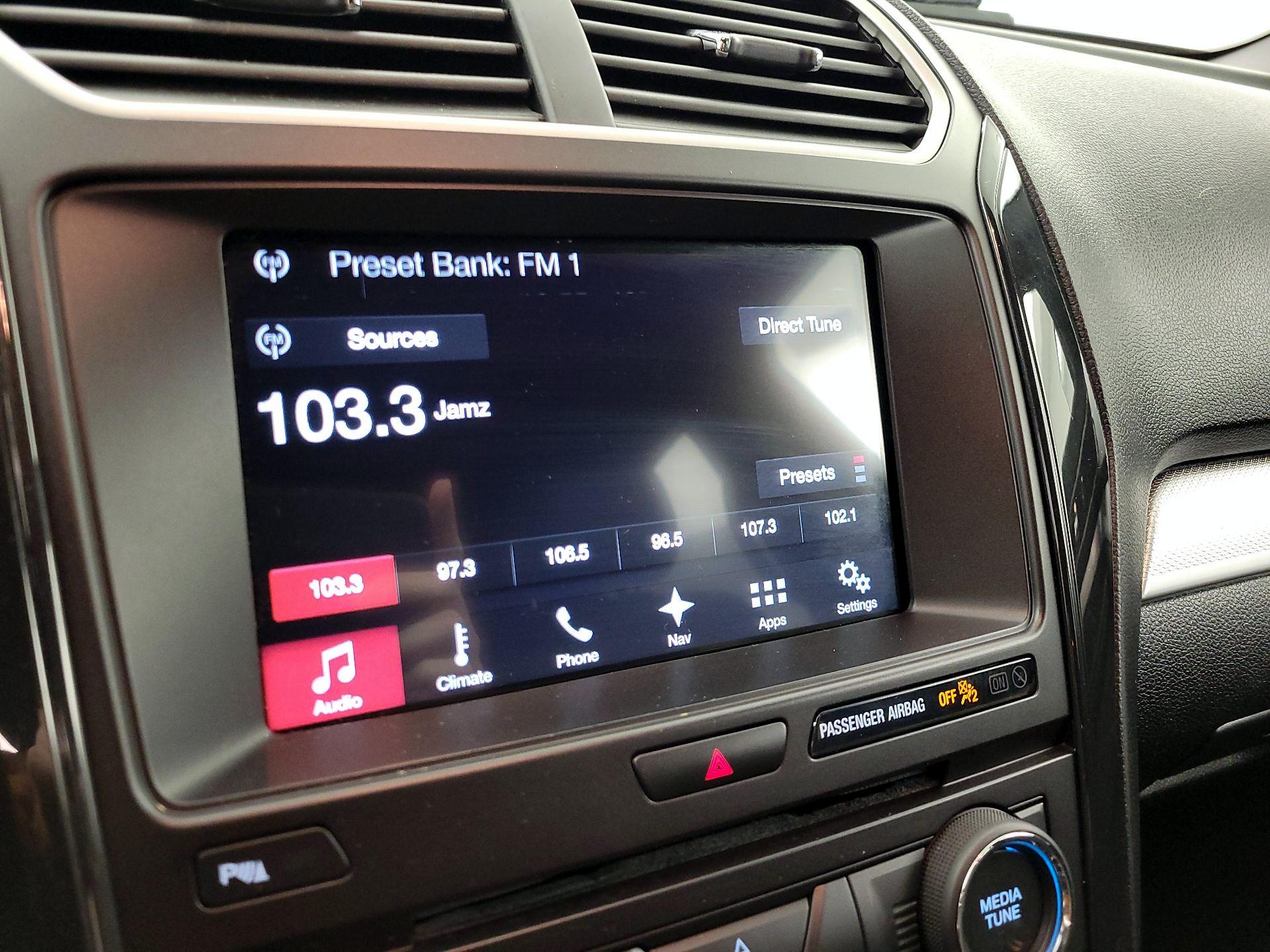 Thumbnail: 2017 Ford Explorer - 16