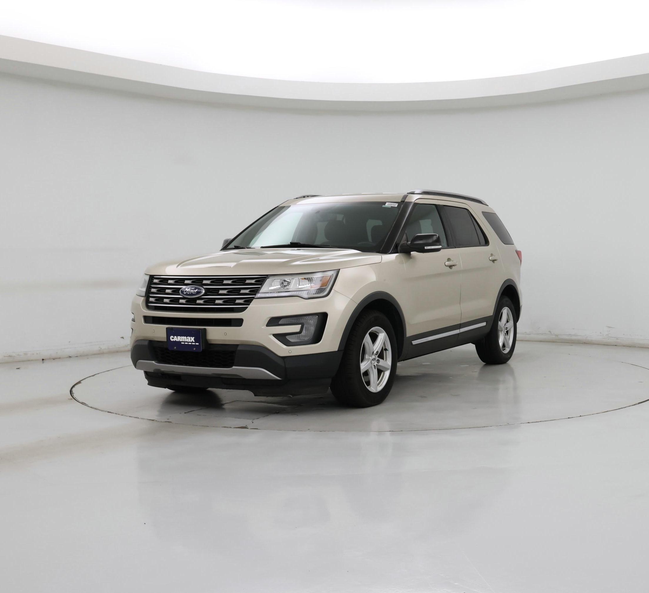 Thumbnail: 2017 Ford Explorer - 4