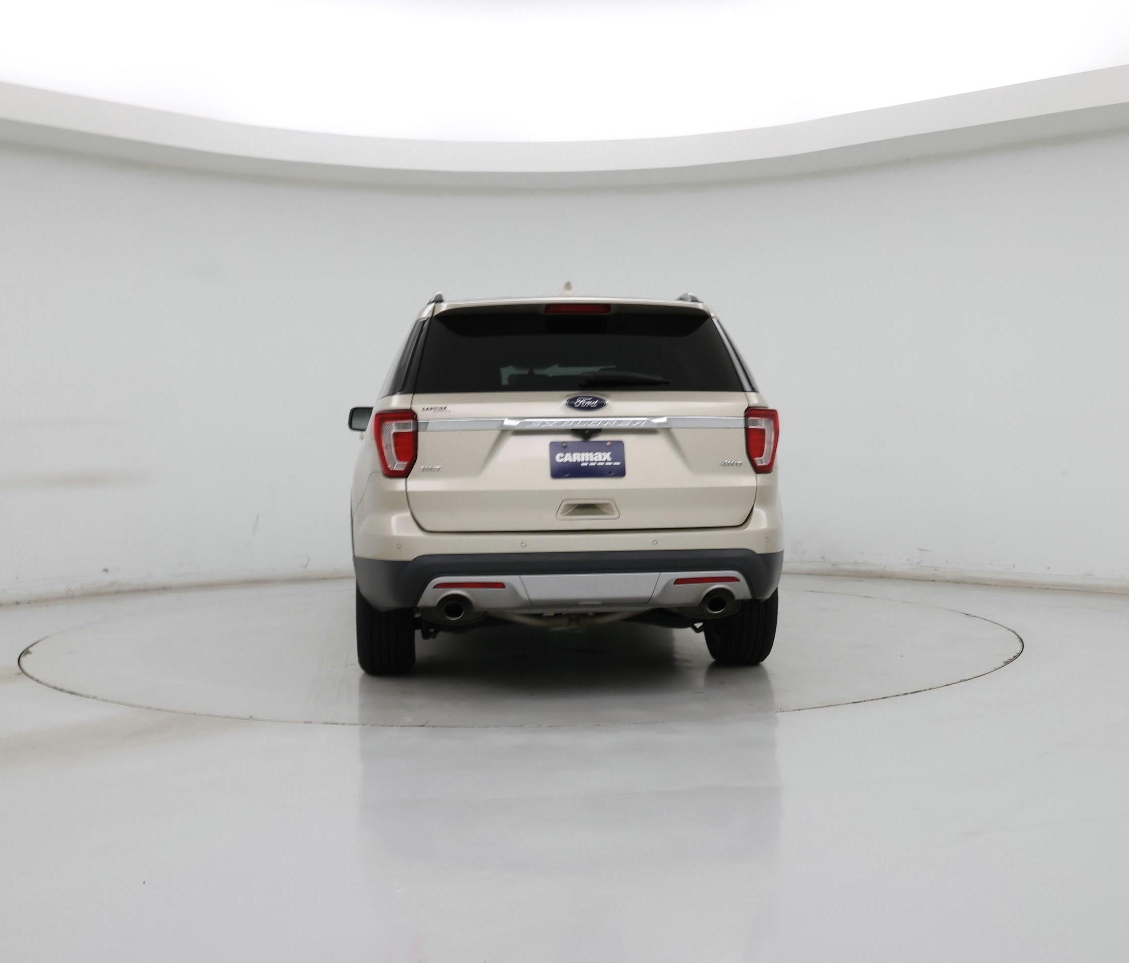 Thumbnail: 2017 Ford Explorer - 6