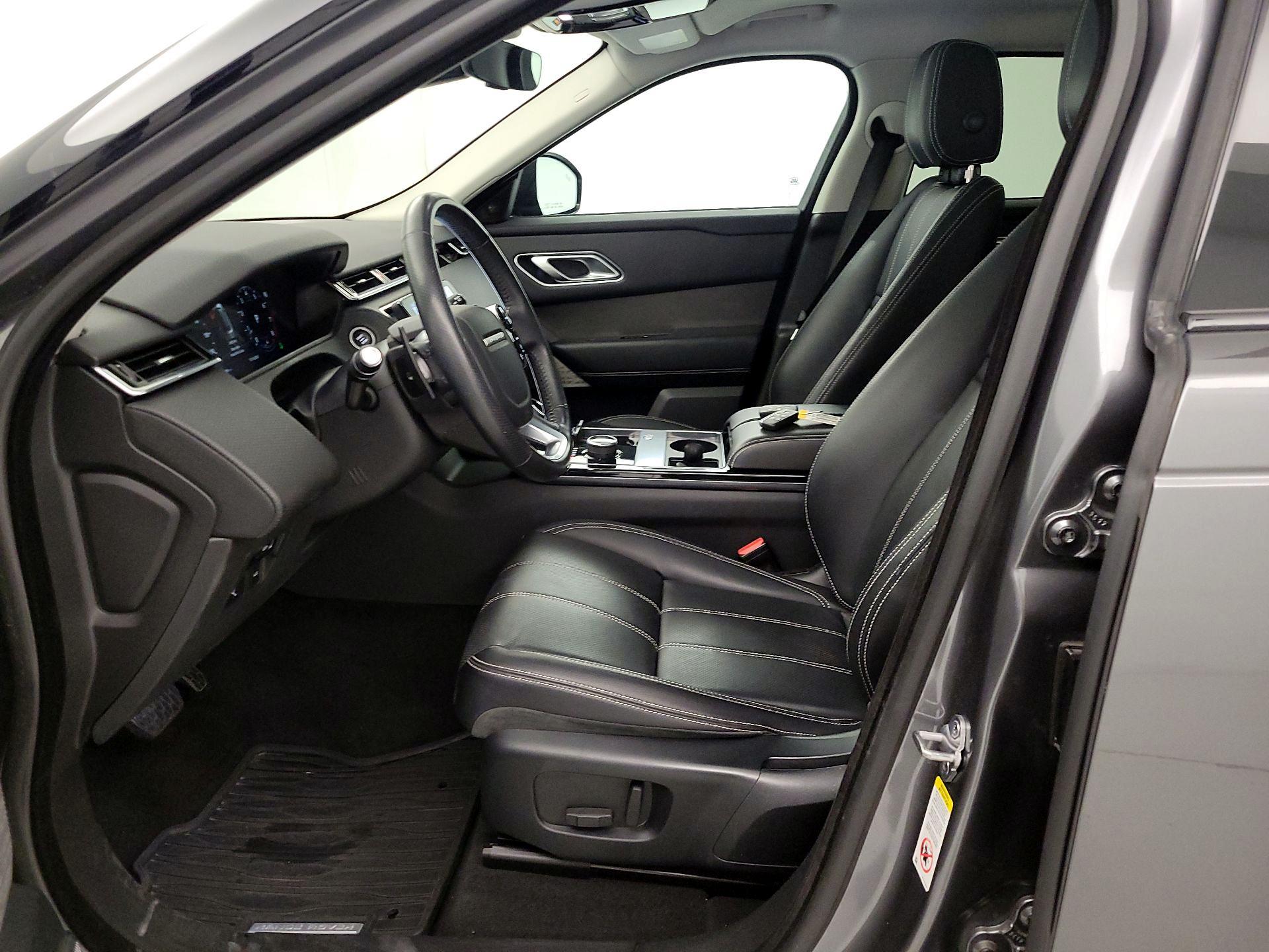 Thumbnail: 2018 Land Rover Range Rover Velar - 11