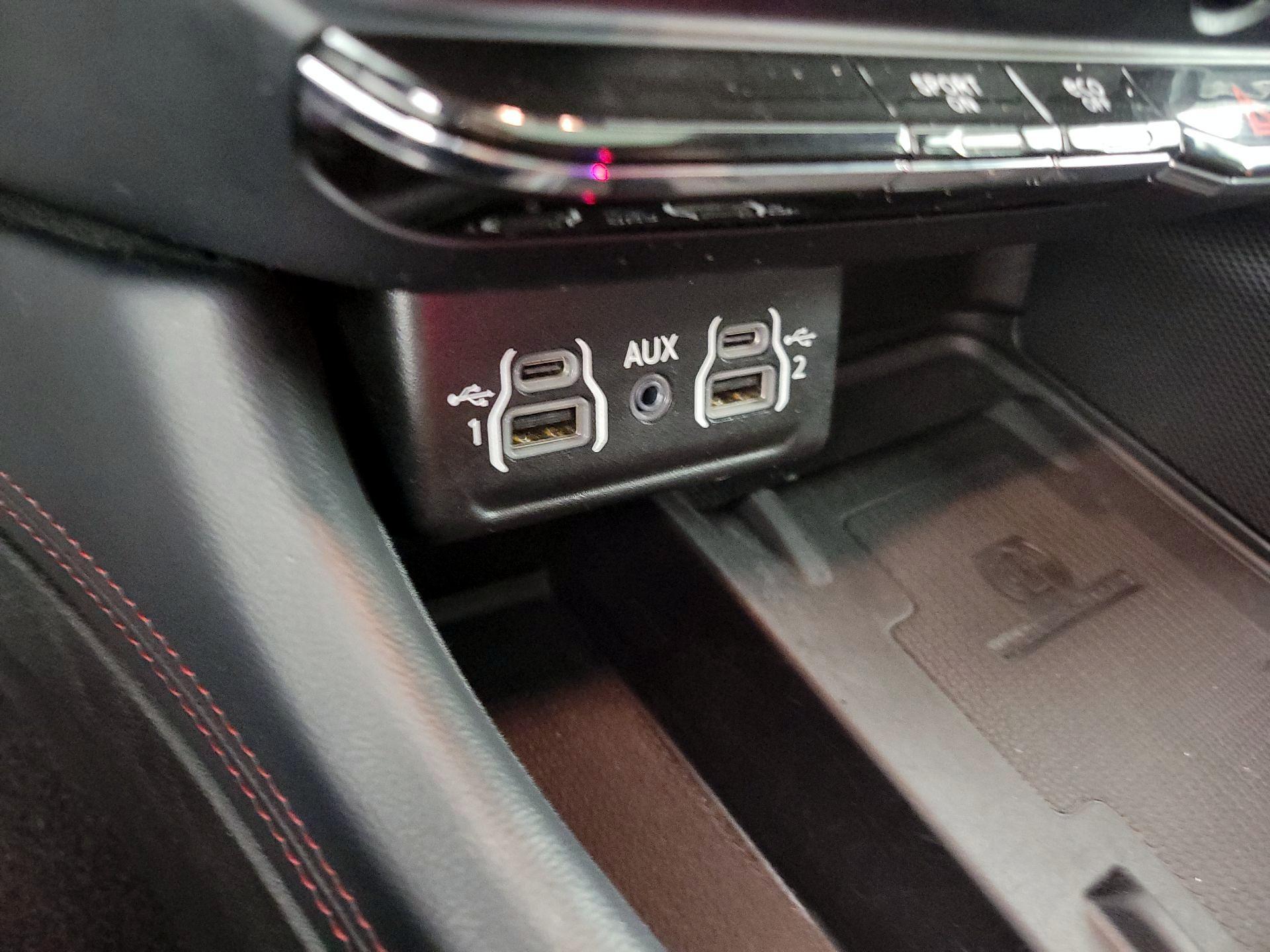 Thumbnail: 2023 Dodge Durango - 19