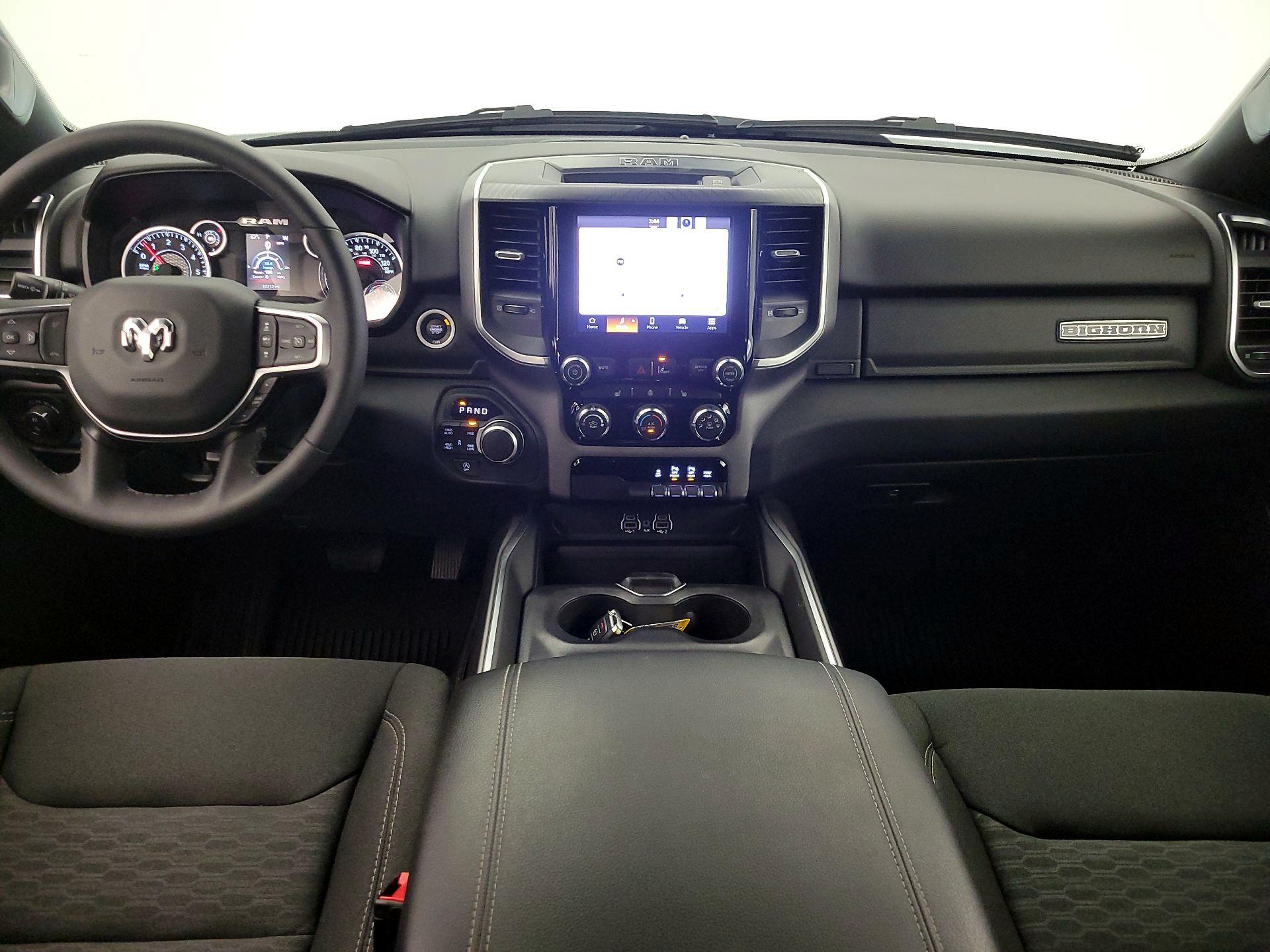 Thumbnail: 2025 RAM 1500 - 9